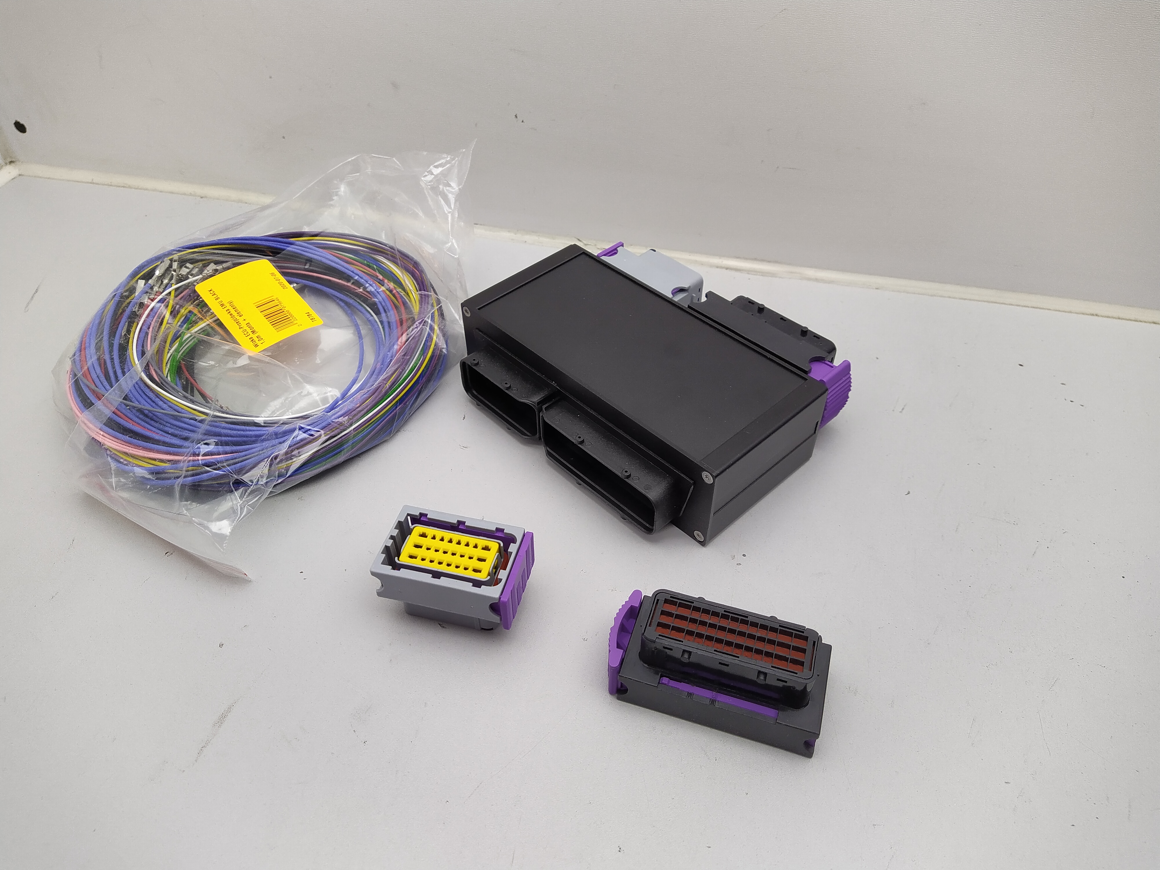 AUDI S3 TT LEON 1.8T APY 209PS Plug&Play-​Adapter Ecumaster EMU BLACK