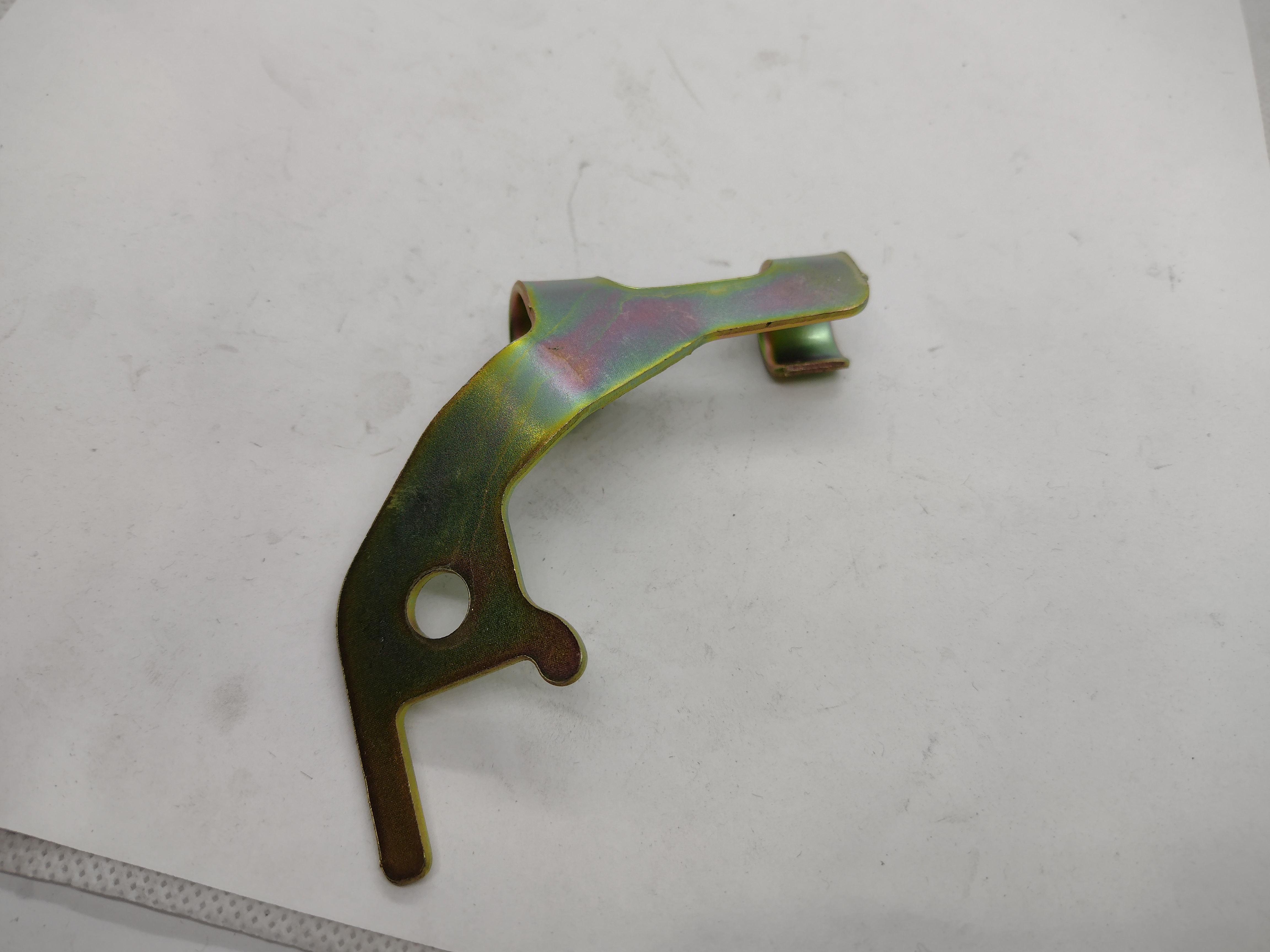 Peugeot / Citroen Halter Handbremszug 475424 NEU NOS NEW