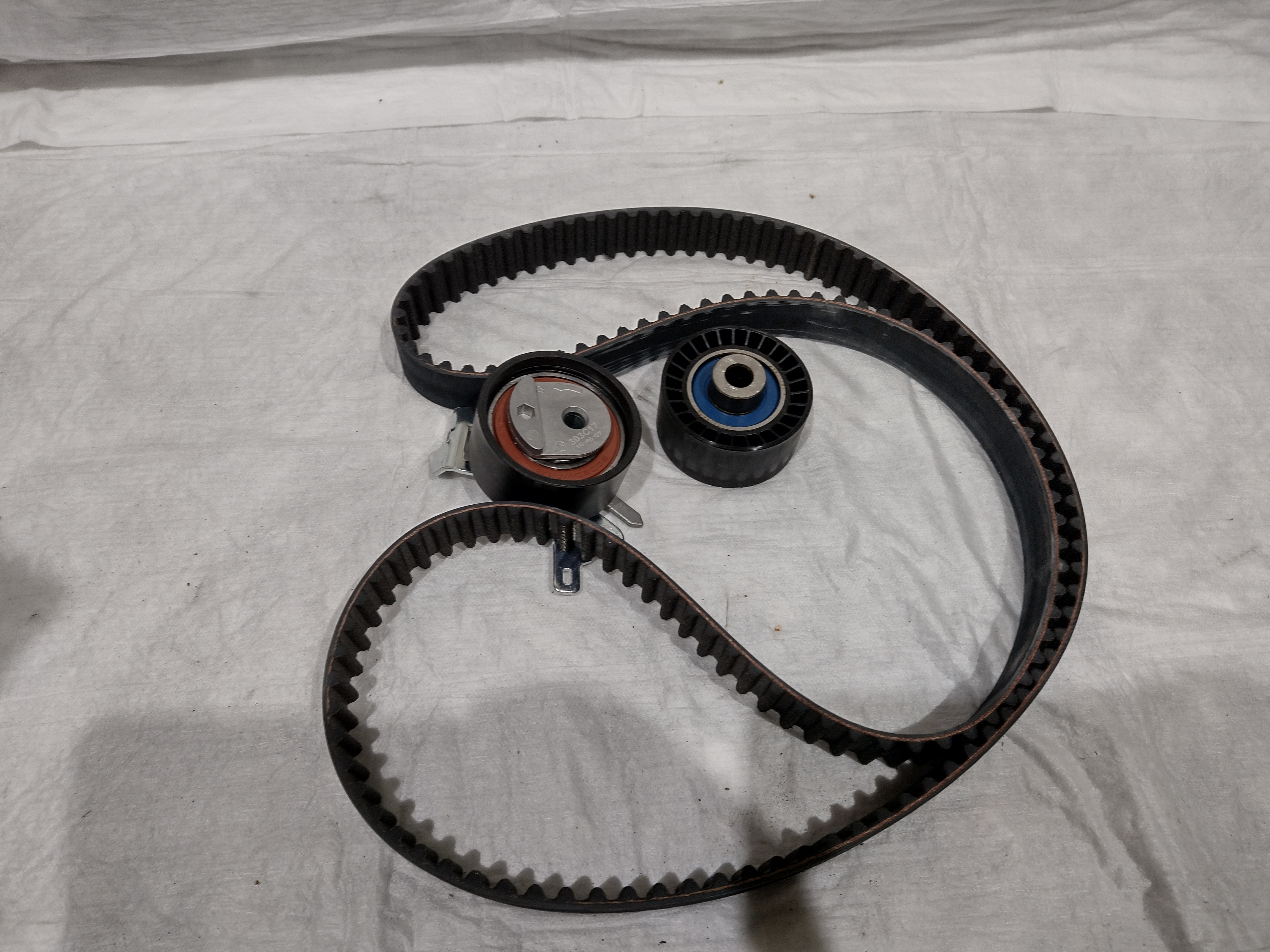 EUROREPAR Zahnriemensatz E118432 für Peugeot / Citroen RFN (EW10J4)