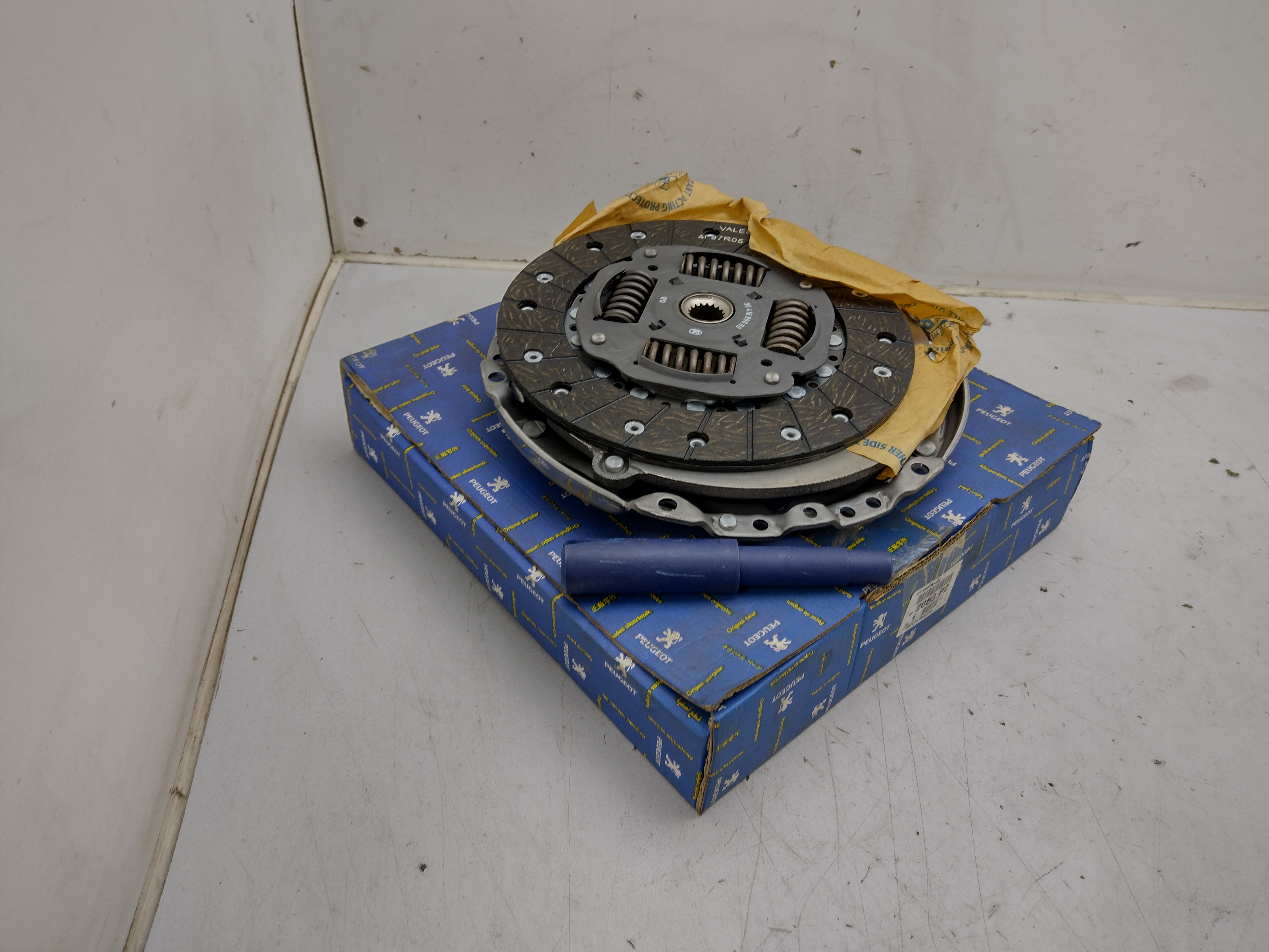 Peugeot 306 Partner Kupplungssatz (Getriebe BE3R) 2050P2 NOS NEW OEM