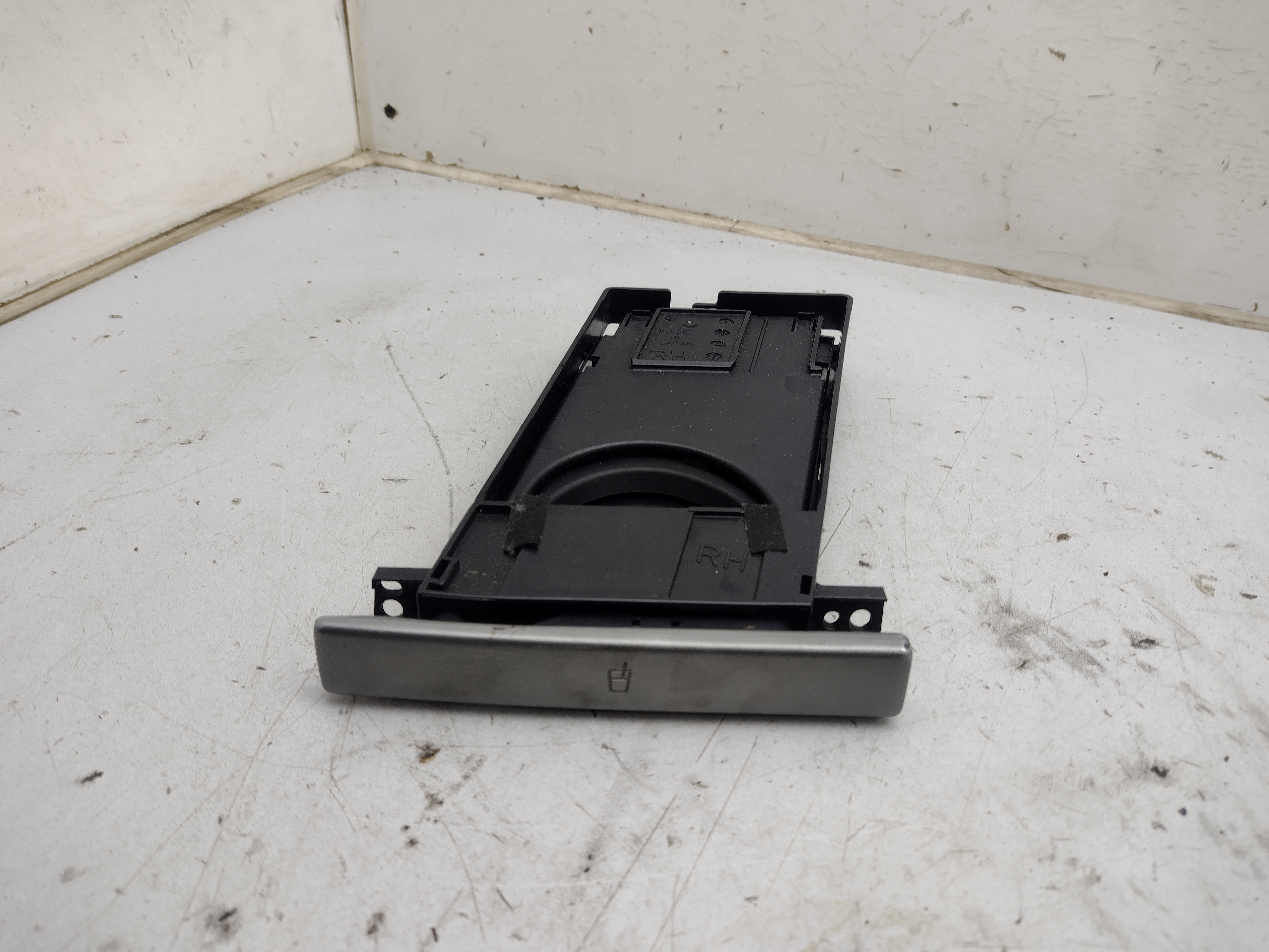 Getränkehalter für Impreza GD GG Newage WRX Bugeye Blobeye 01-05