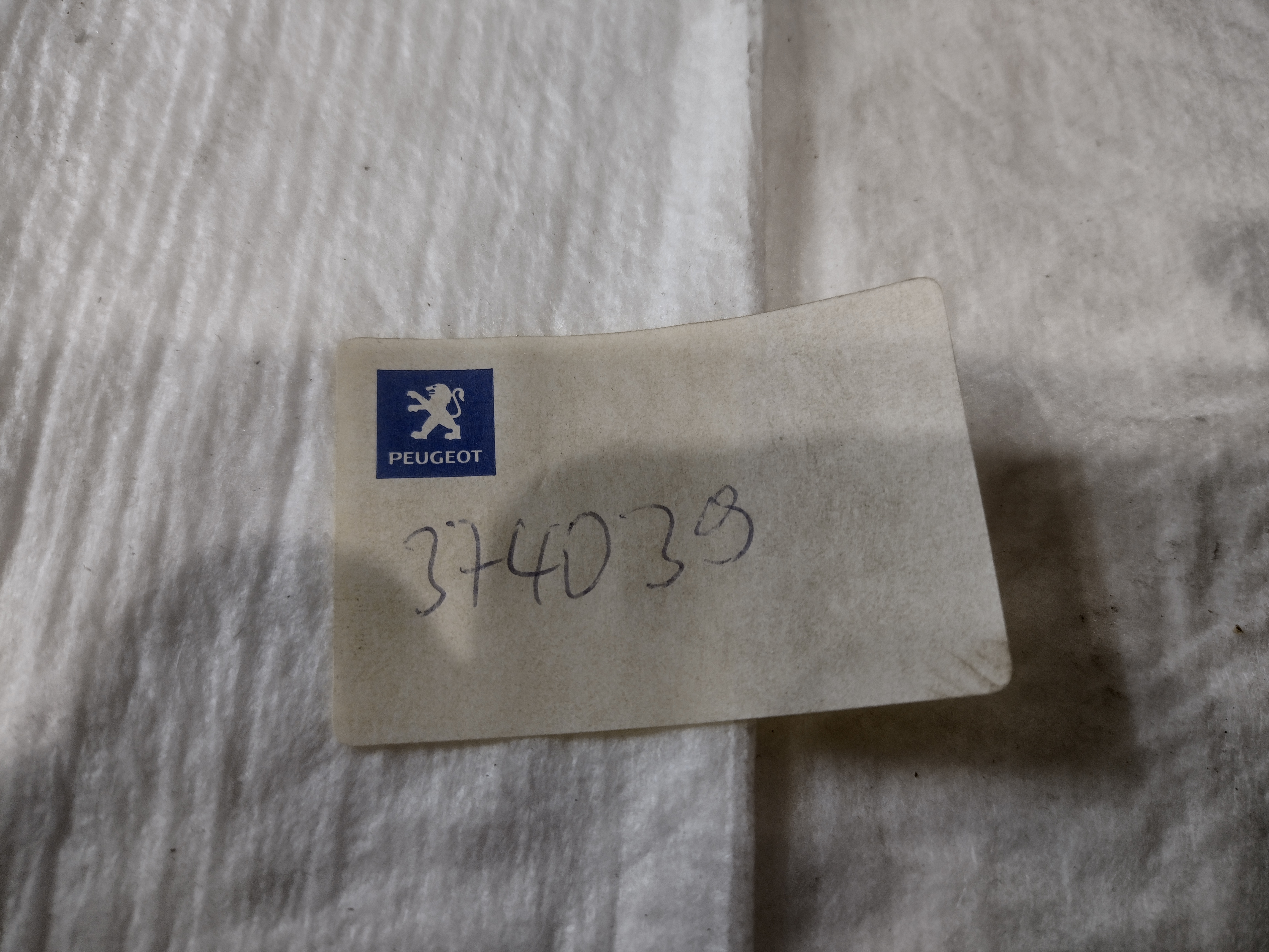 Peugeot / Citroen STOPFEN 374039 NEU NOS NEW 