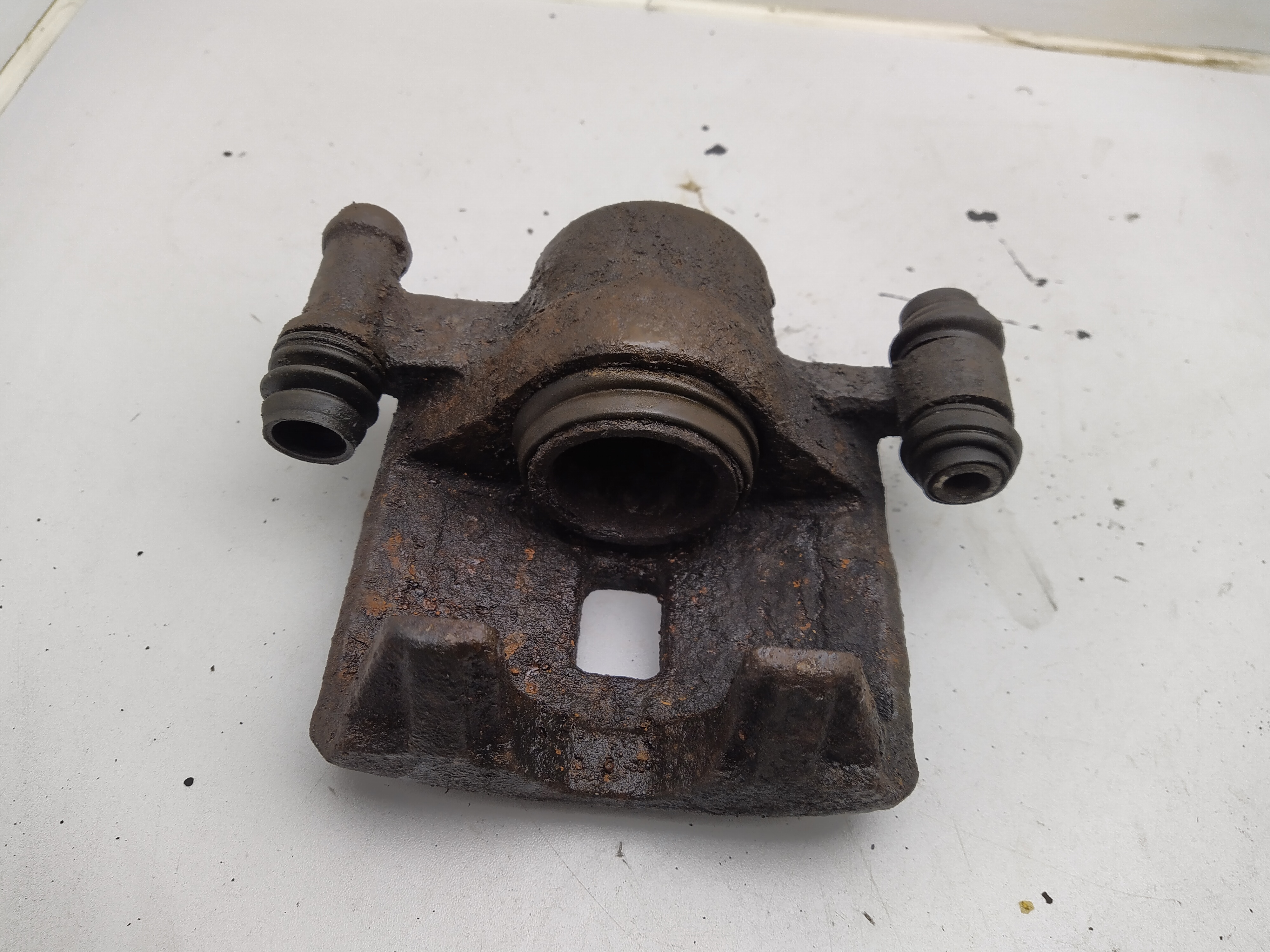 Bremssattel vorne rechts SUBARU IMPREZA GC GF Legacy BD BG Forester SF