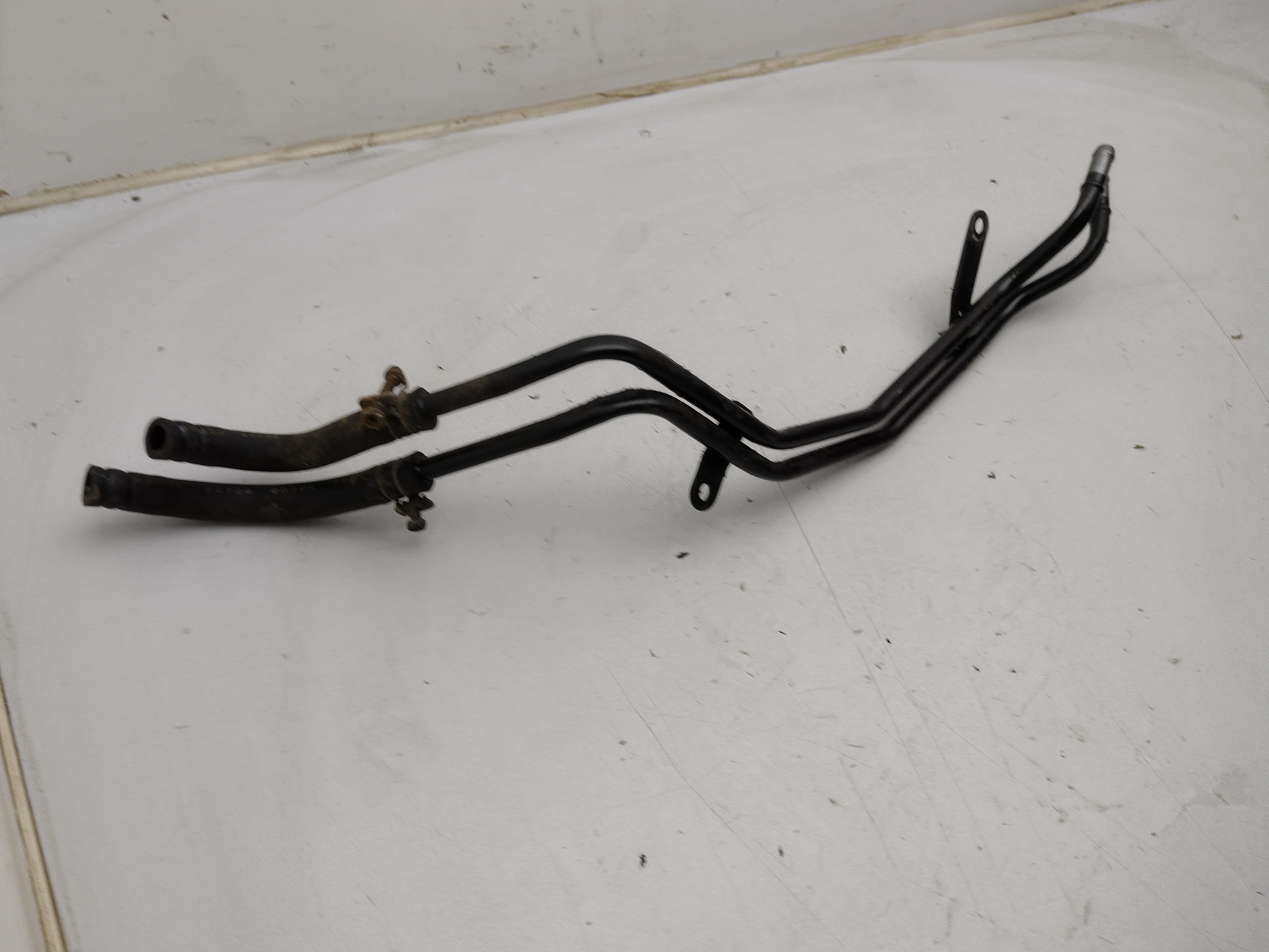 2001 Subaru Impreza GD 2.0 Leitungen für Automatikgetriebe Kühler