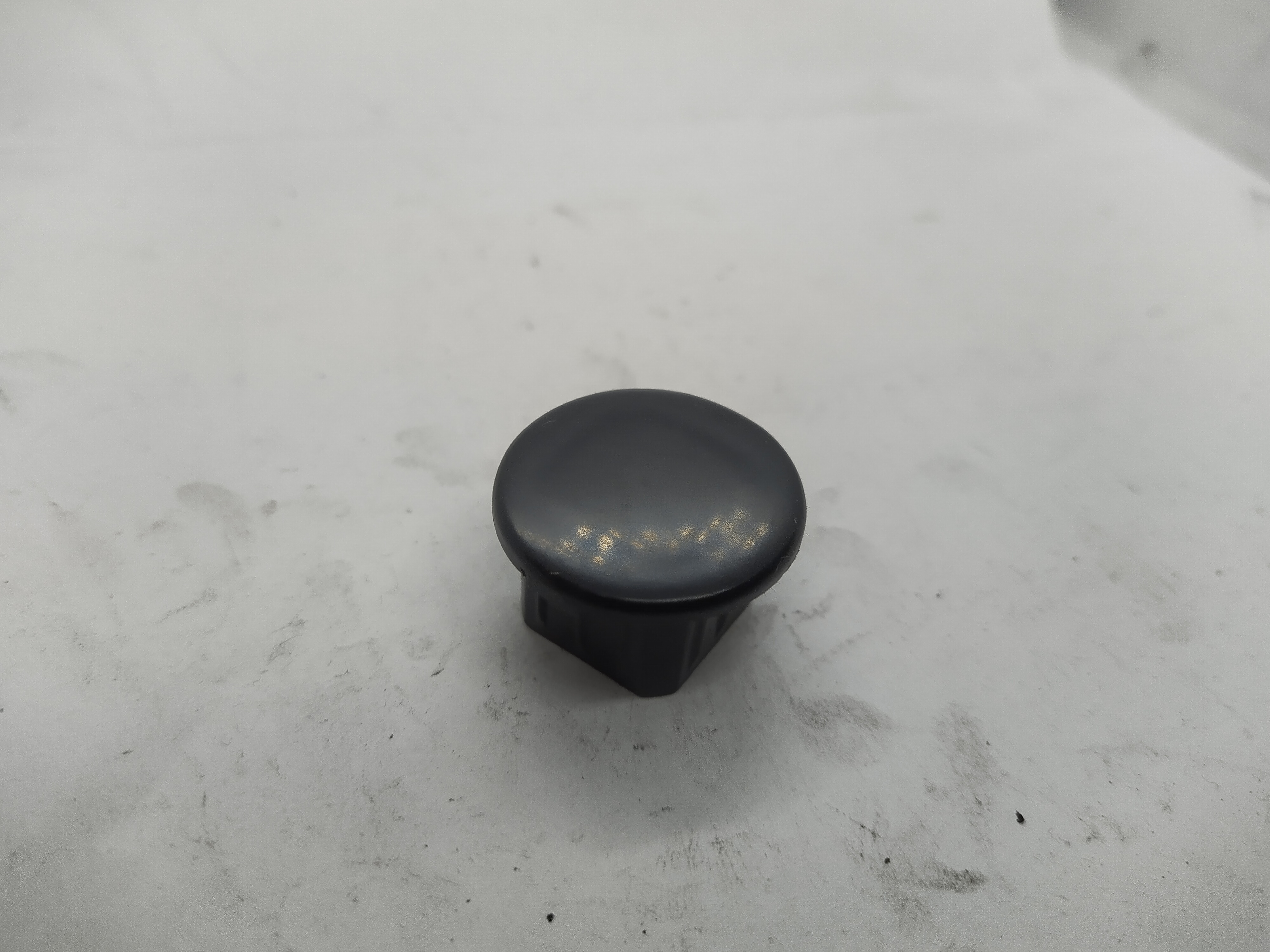  Citroen / Peugeot 8920L4 VERSCHLUSS Stopfen NEU NOS