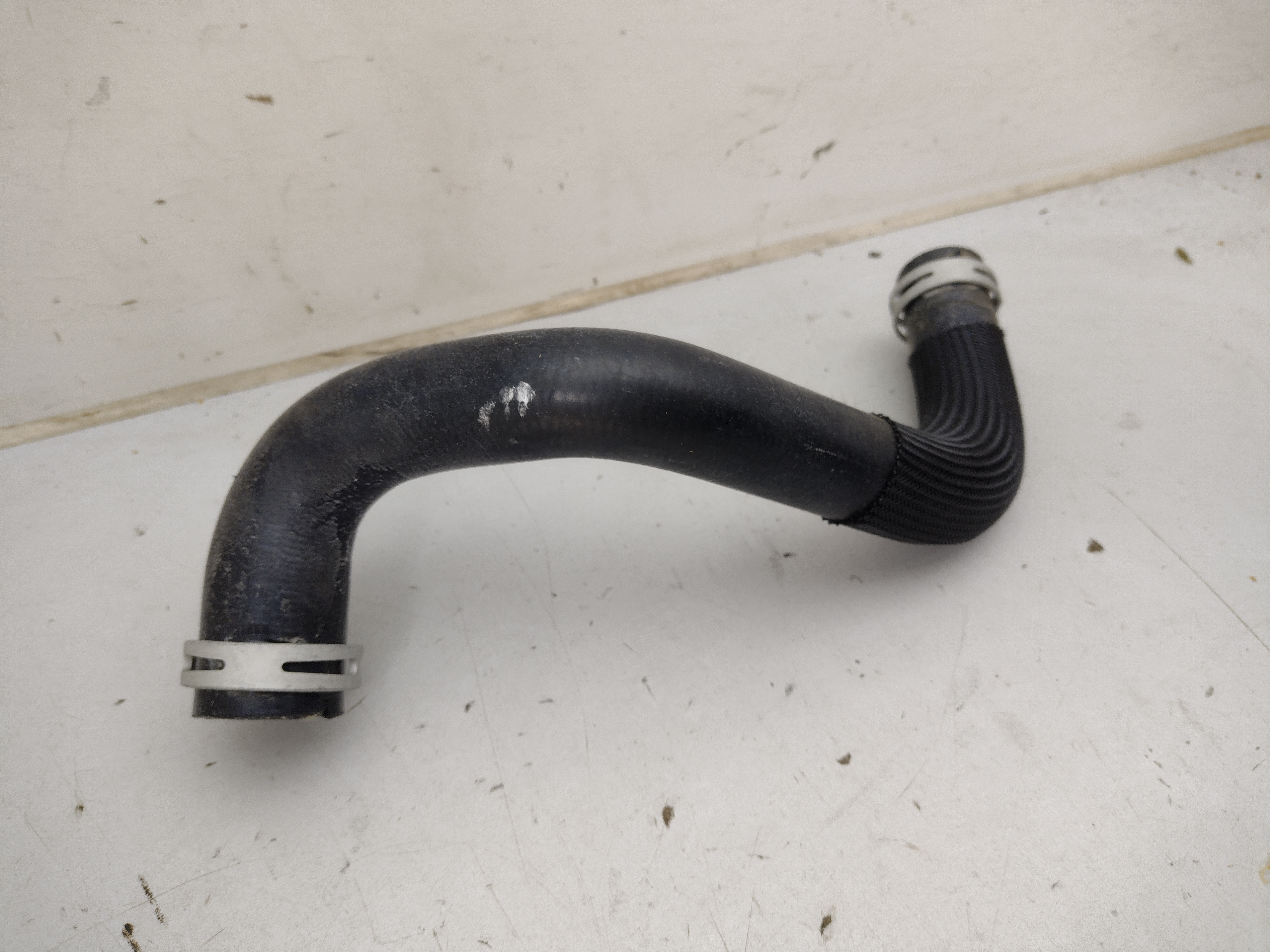 Peugeot 207 / Citroen C2 1.6 Kühlerschlauch 1343JJ NOS NEW