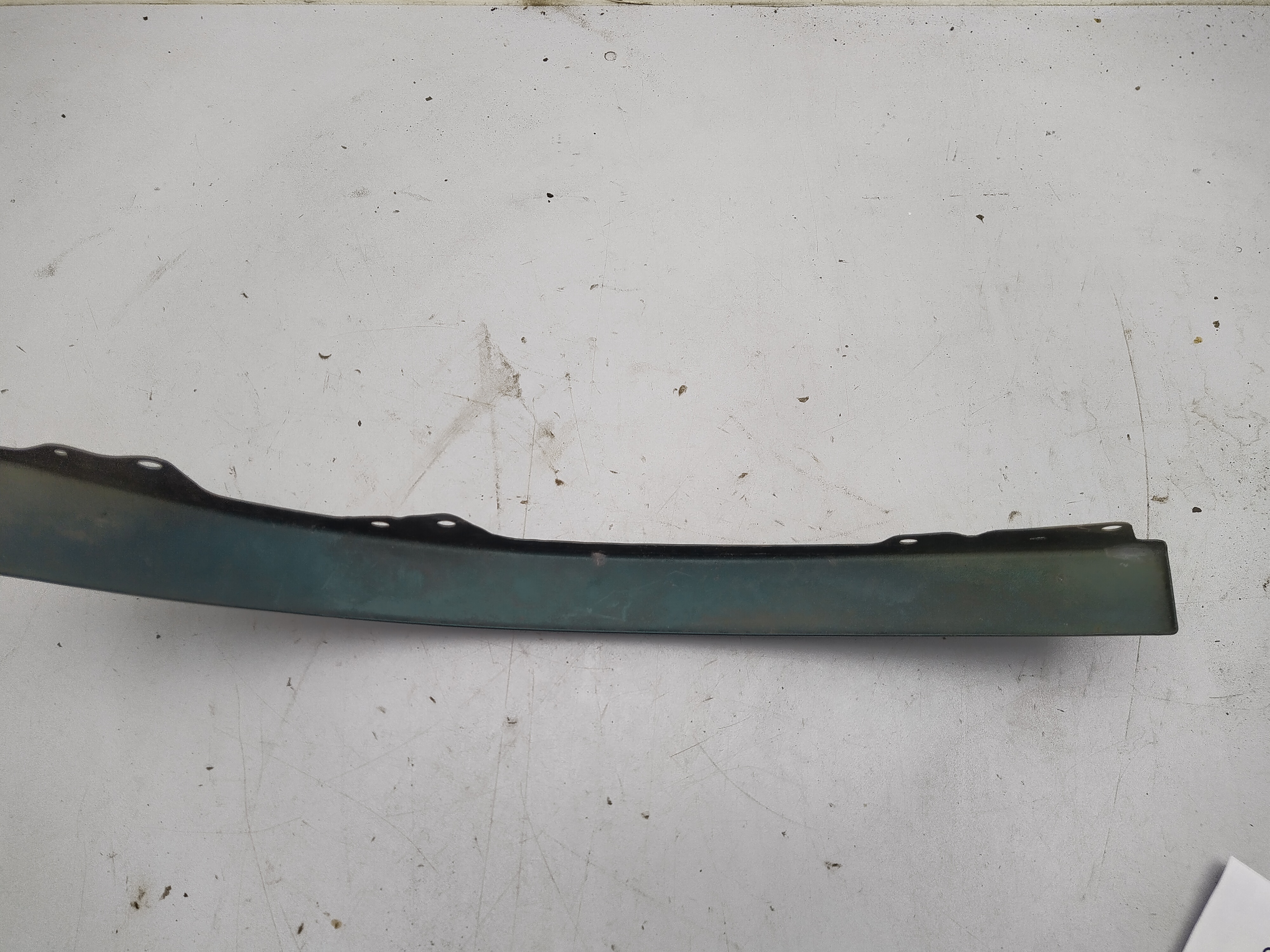 Blende unter Rückleuchte rechts von Subaru Impreza GC GF GC8 