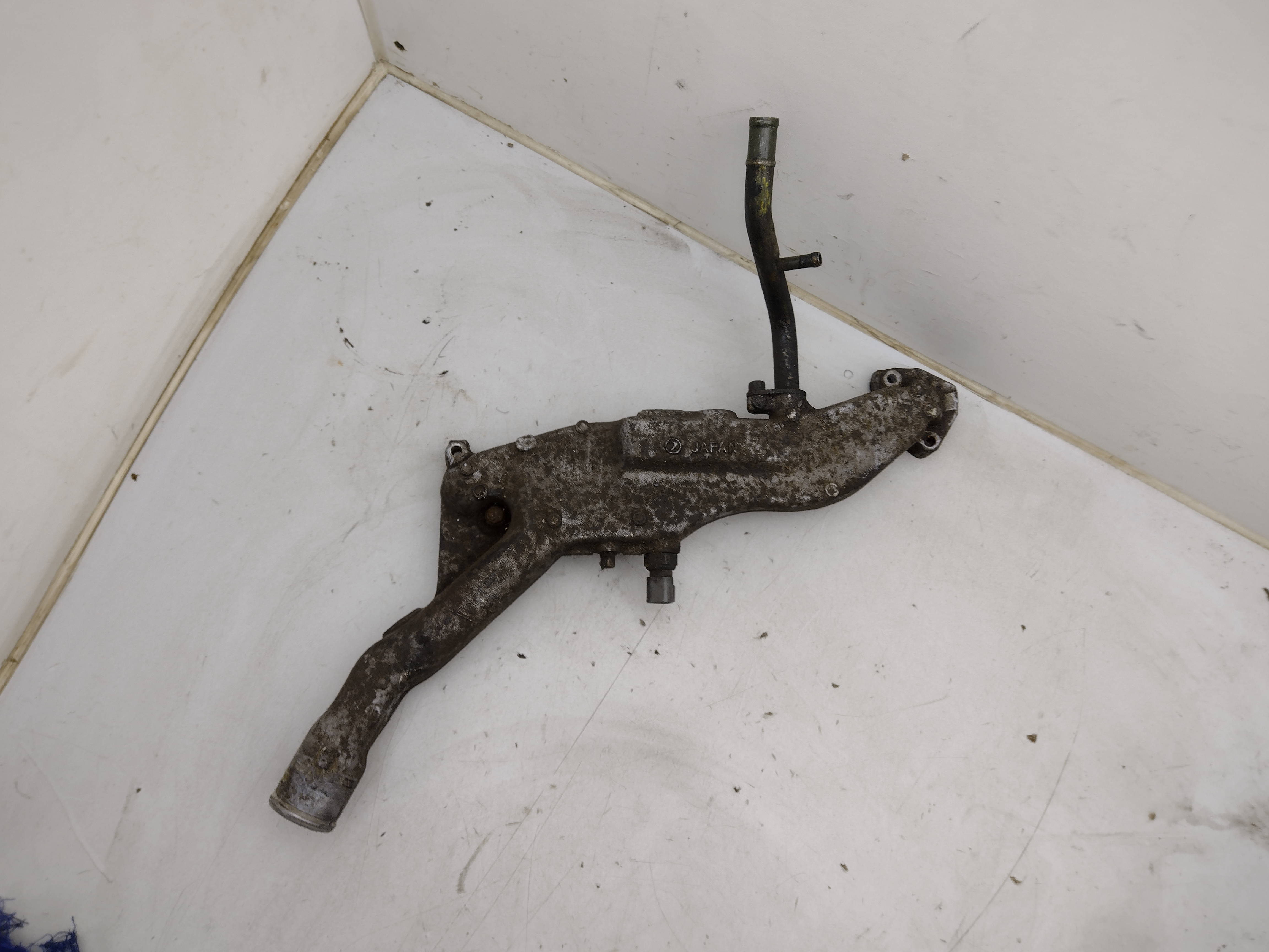Wasserbrücke von Subaru Legacy Turbo EJ20G 200 PS 