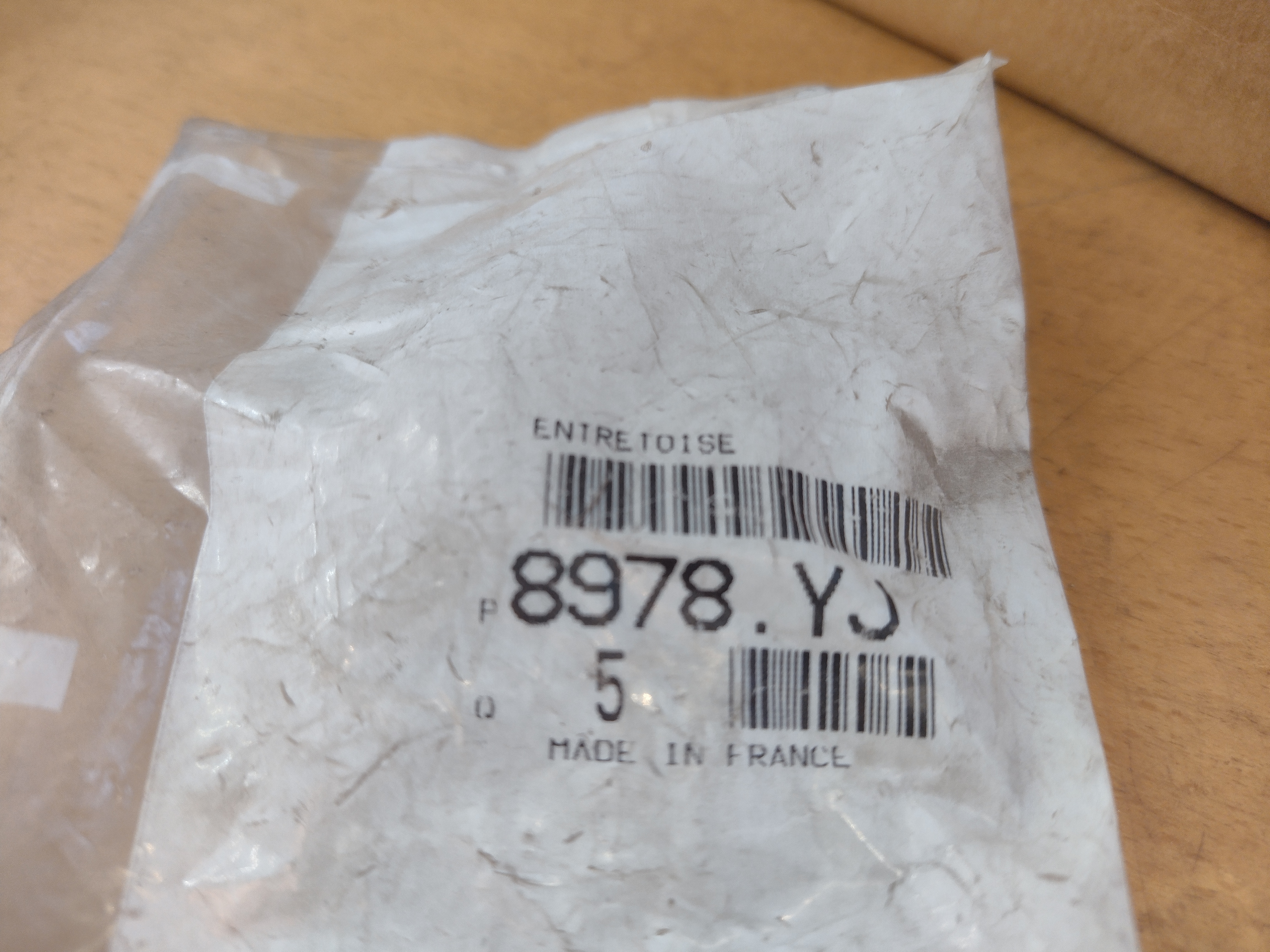 Peugeot / Citroen ABSTANDSSTÜCK 8978YJ NEU NOS NEW OEM