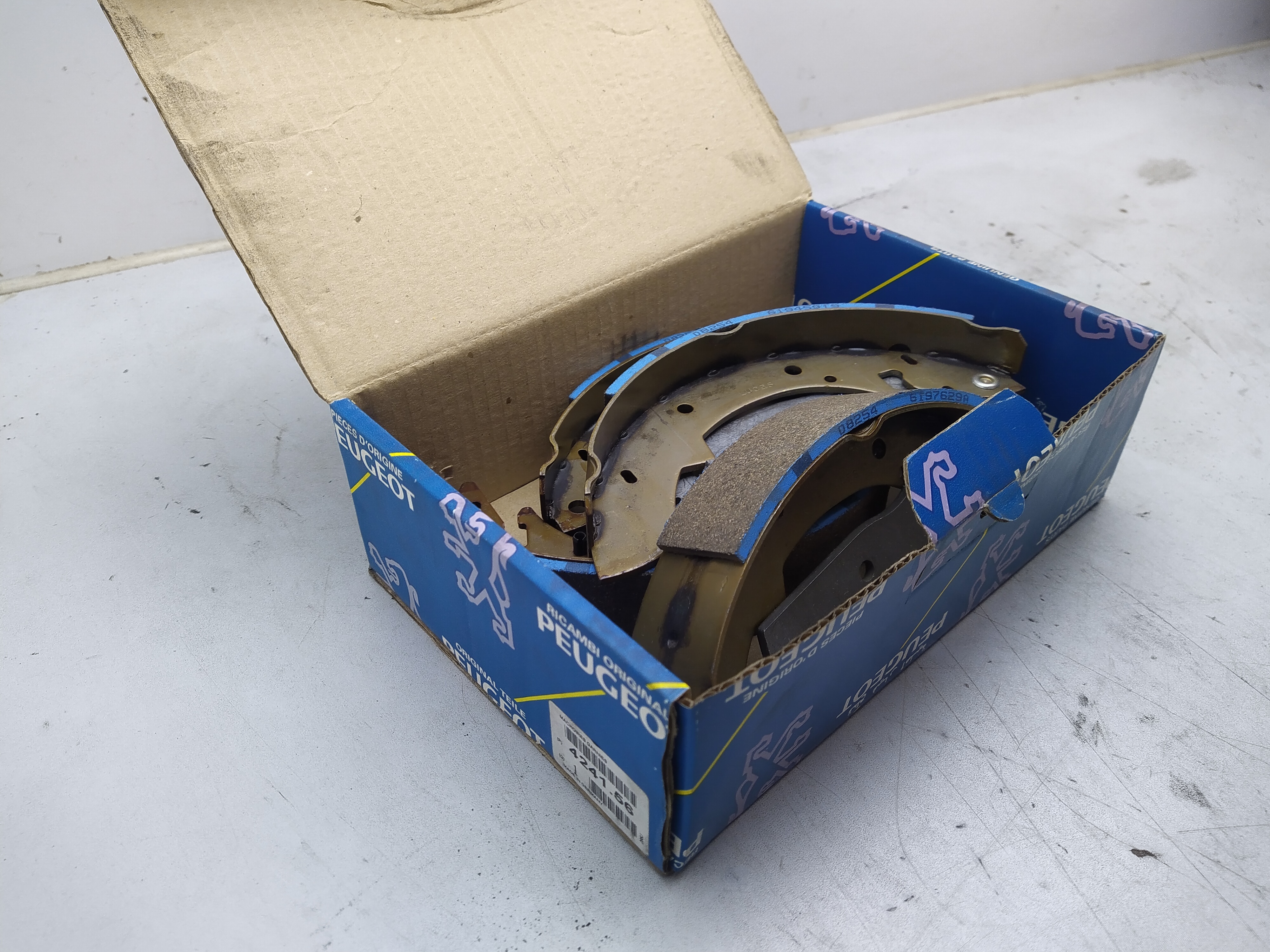 Peugeot Bremsensatz, Bremsbackensatz 424156 NEU NOS NEW