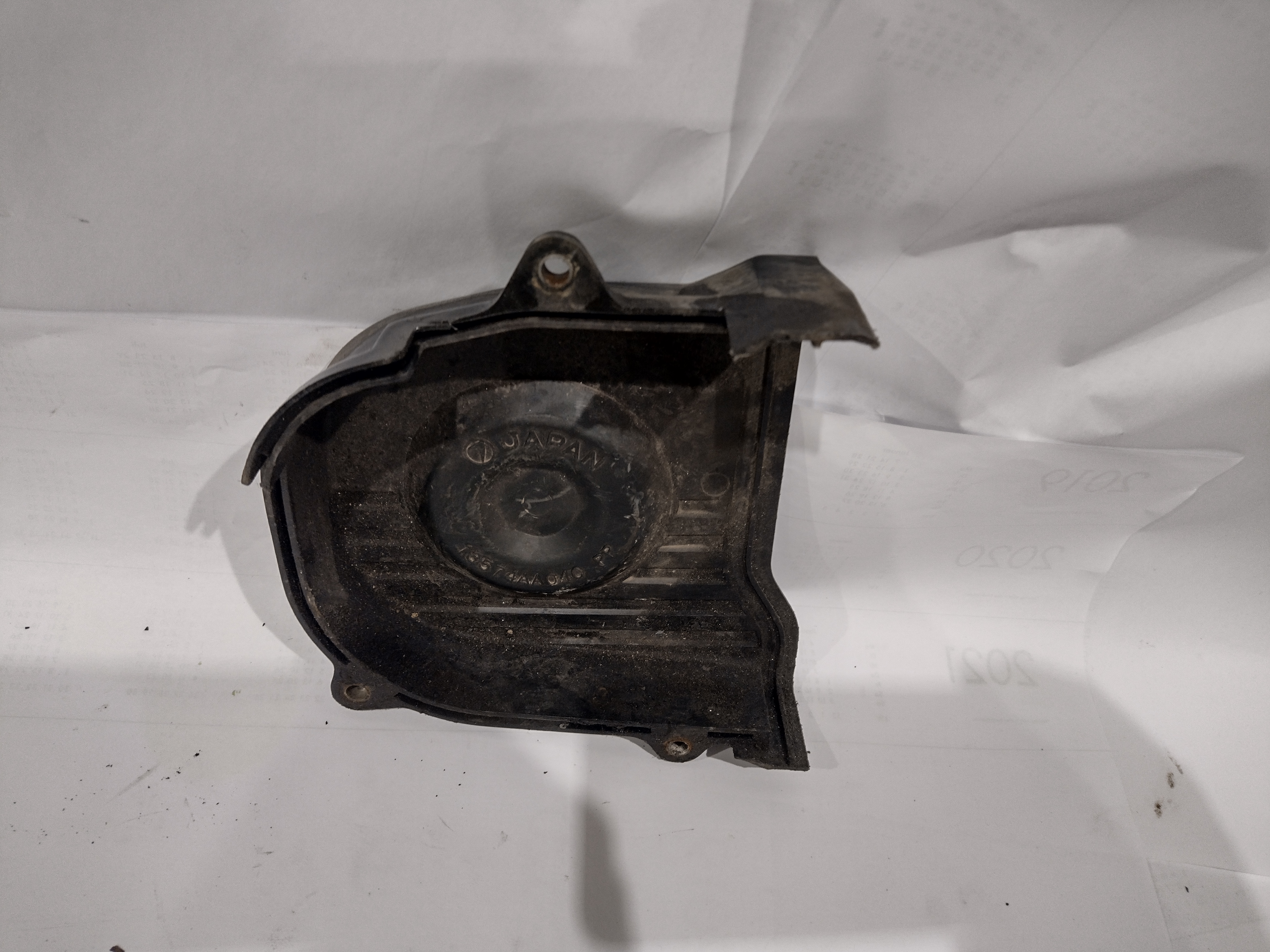 Zahnriemenabdeckung  links für Subaru 13574AA040 