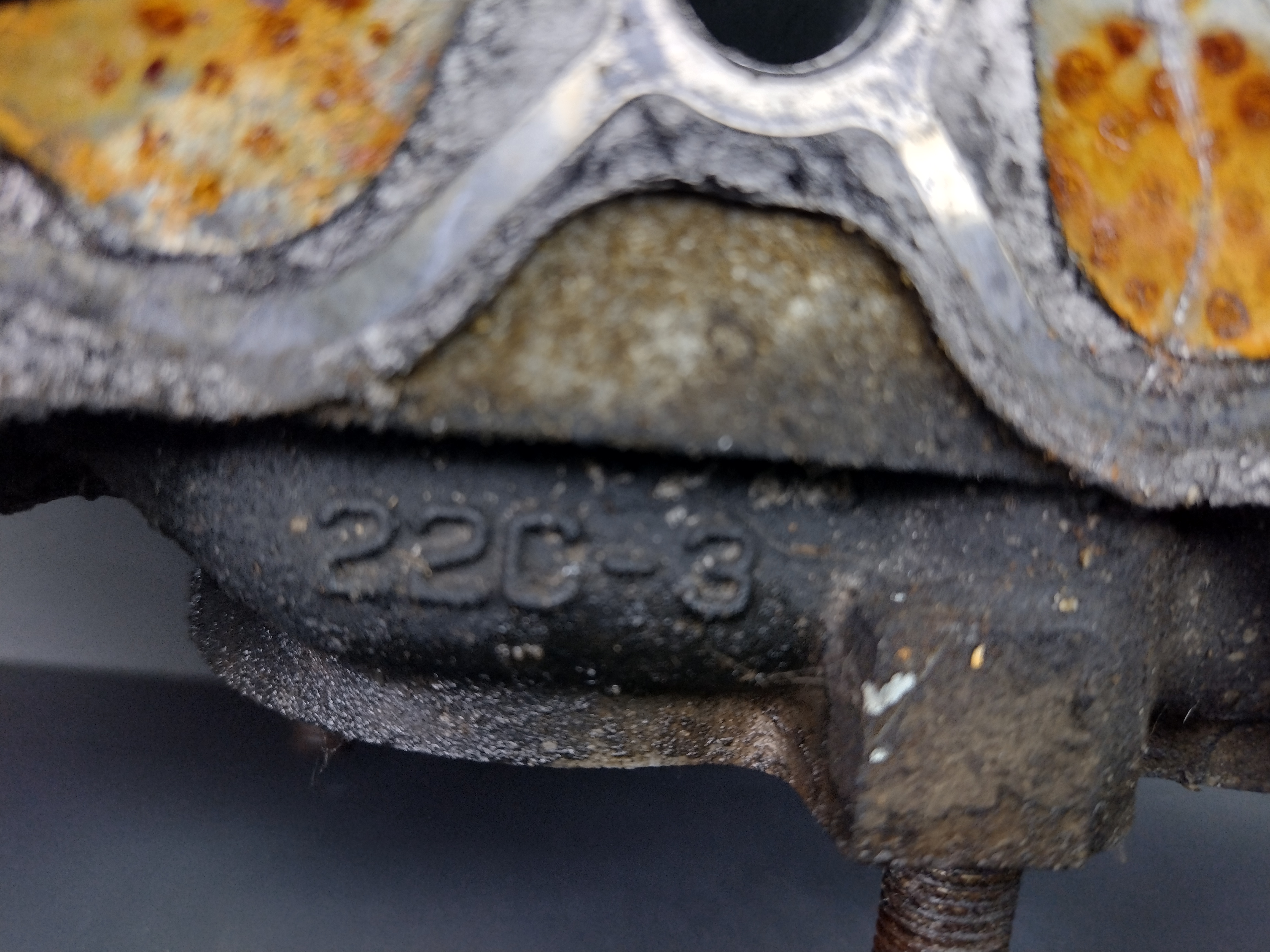 Zylinderkopfe Links für Subaru Impreza GC GF 116PS