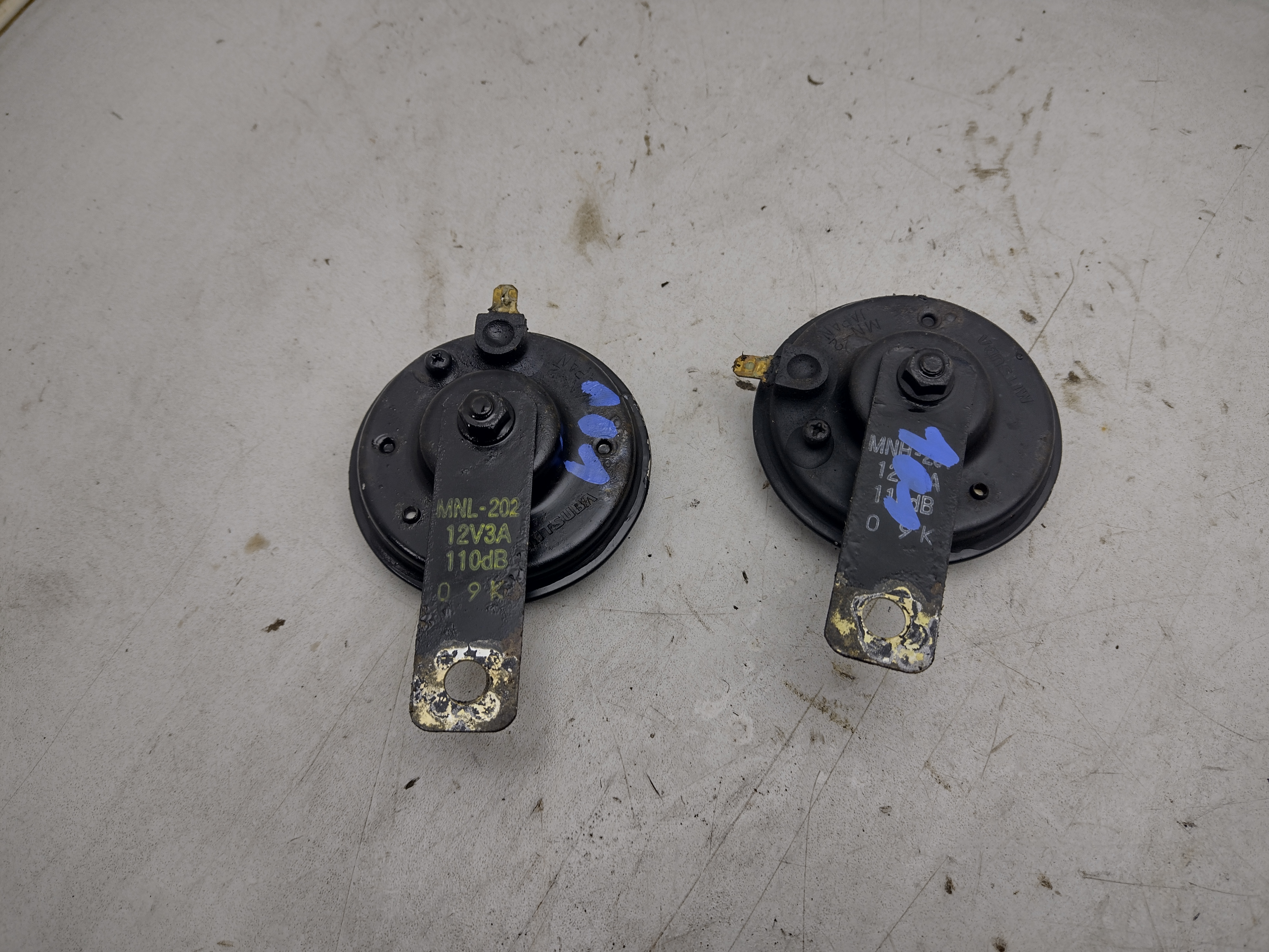 Satz Hupen Signalhorn von Subaru Impreza GD GG Newage Bugeye