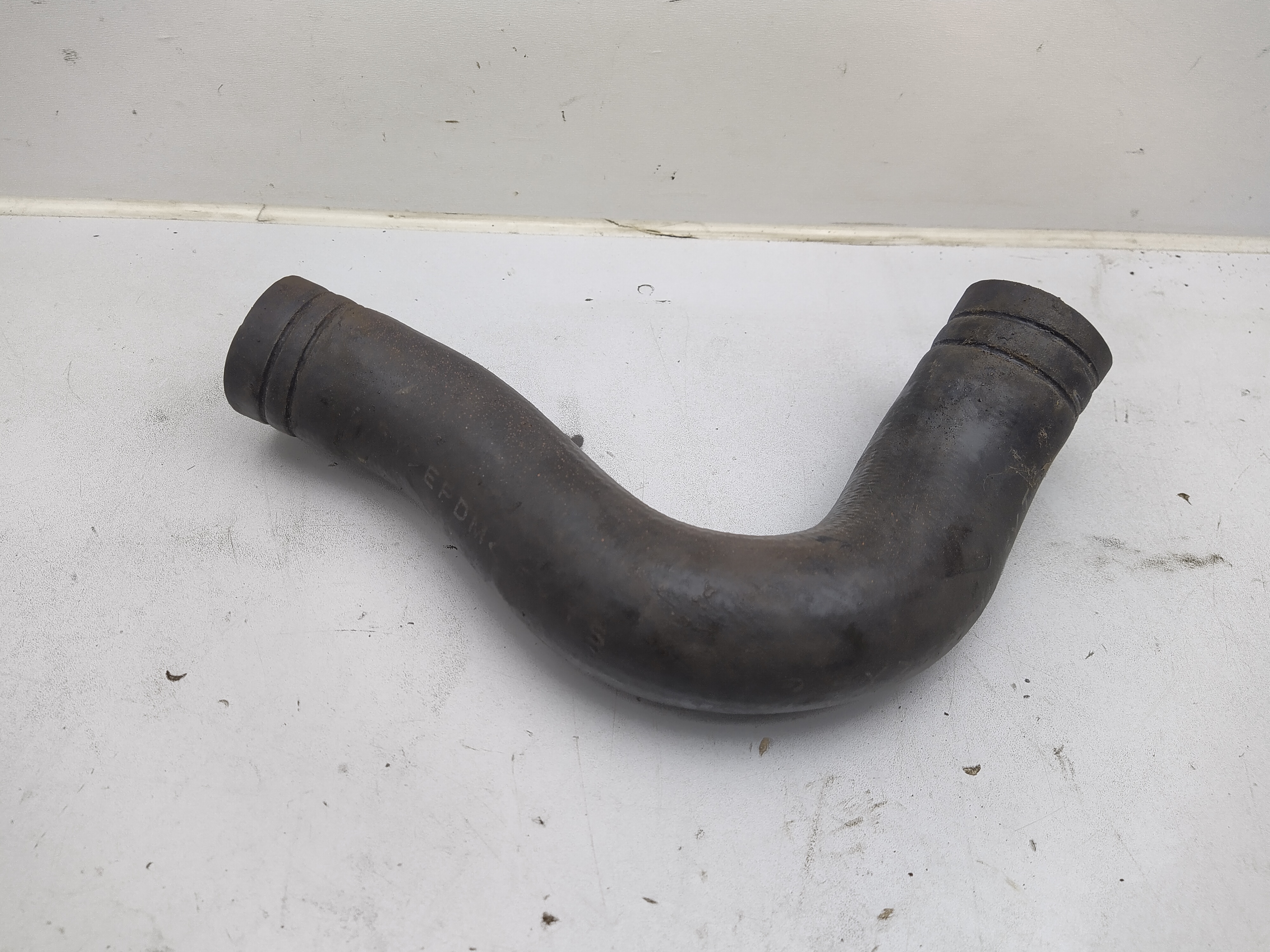 Unterer Wasserschlauch Kühlerwasserschlauch Subaru Legacy 2 BD BG