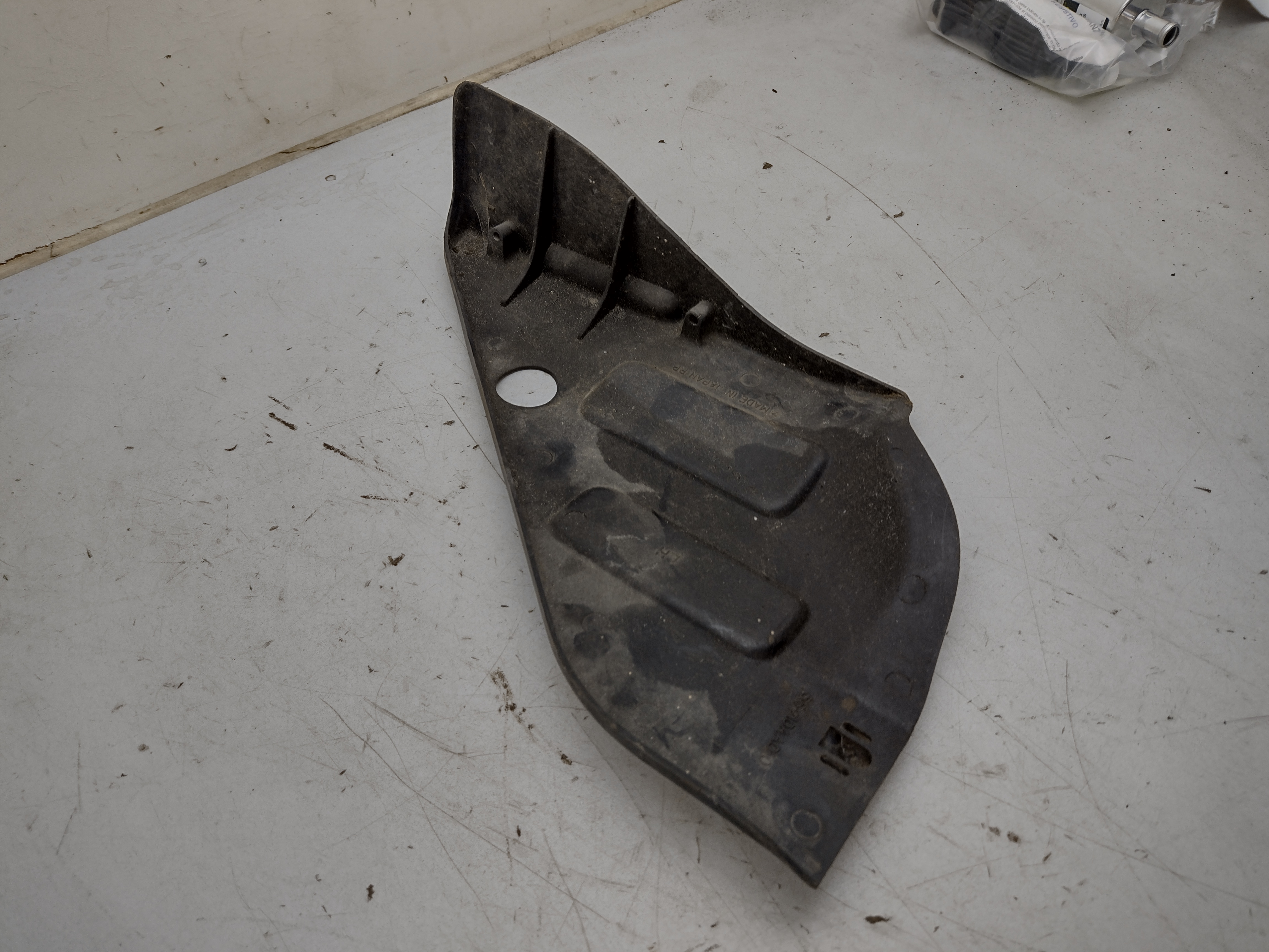 Splash Shield Spritzschutz vorne links 56410AA010 für Subaru Legacy BC BJF 1990-1995