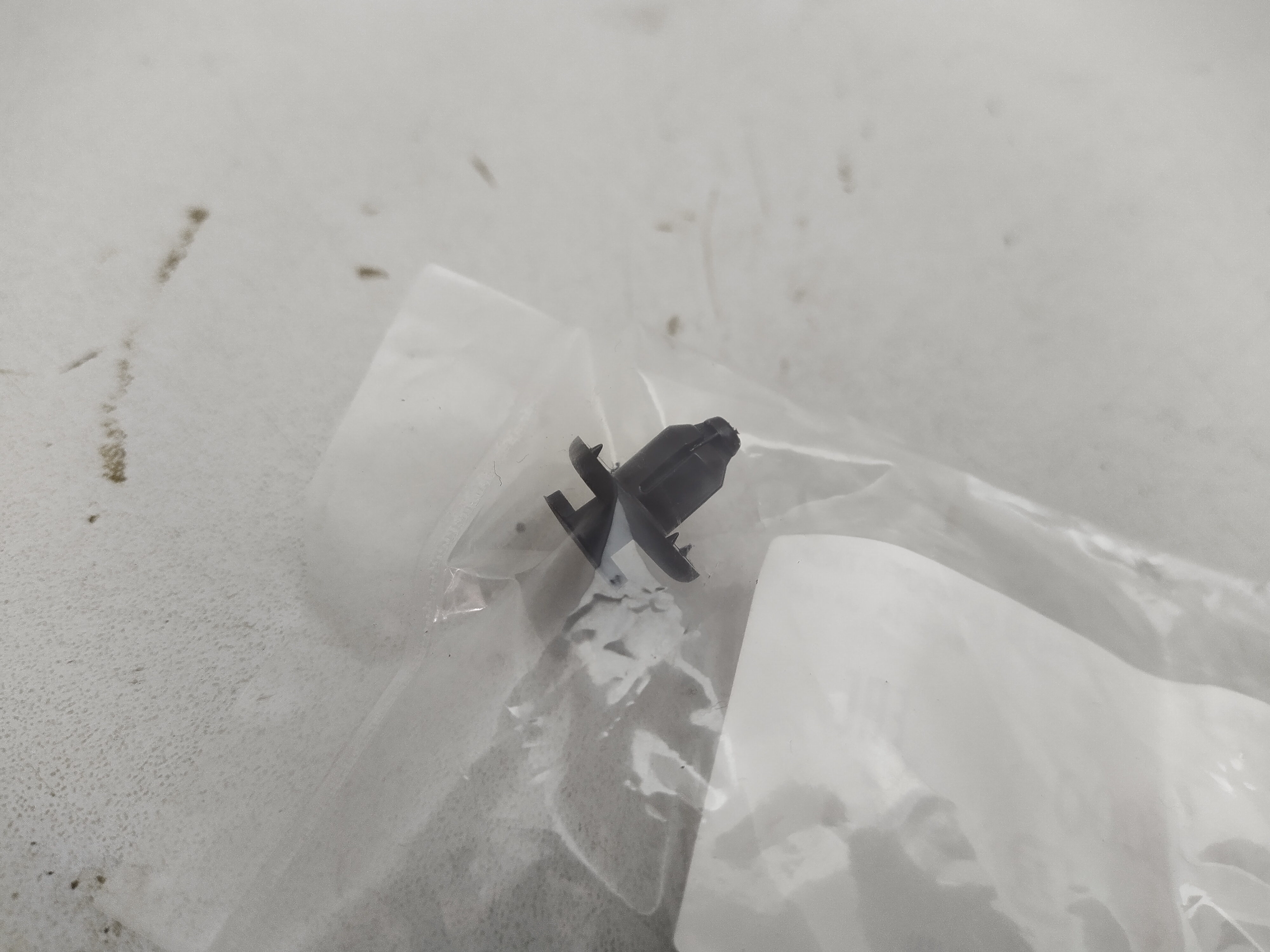 Clip für Subaru Impreza / Forester / Legacy 46064AE000