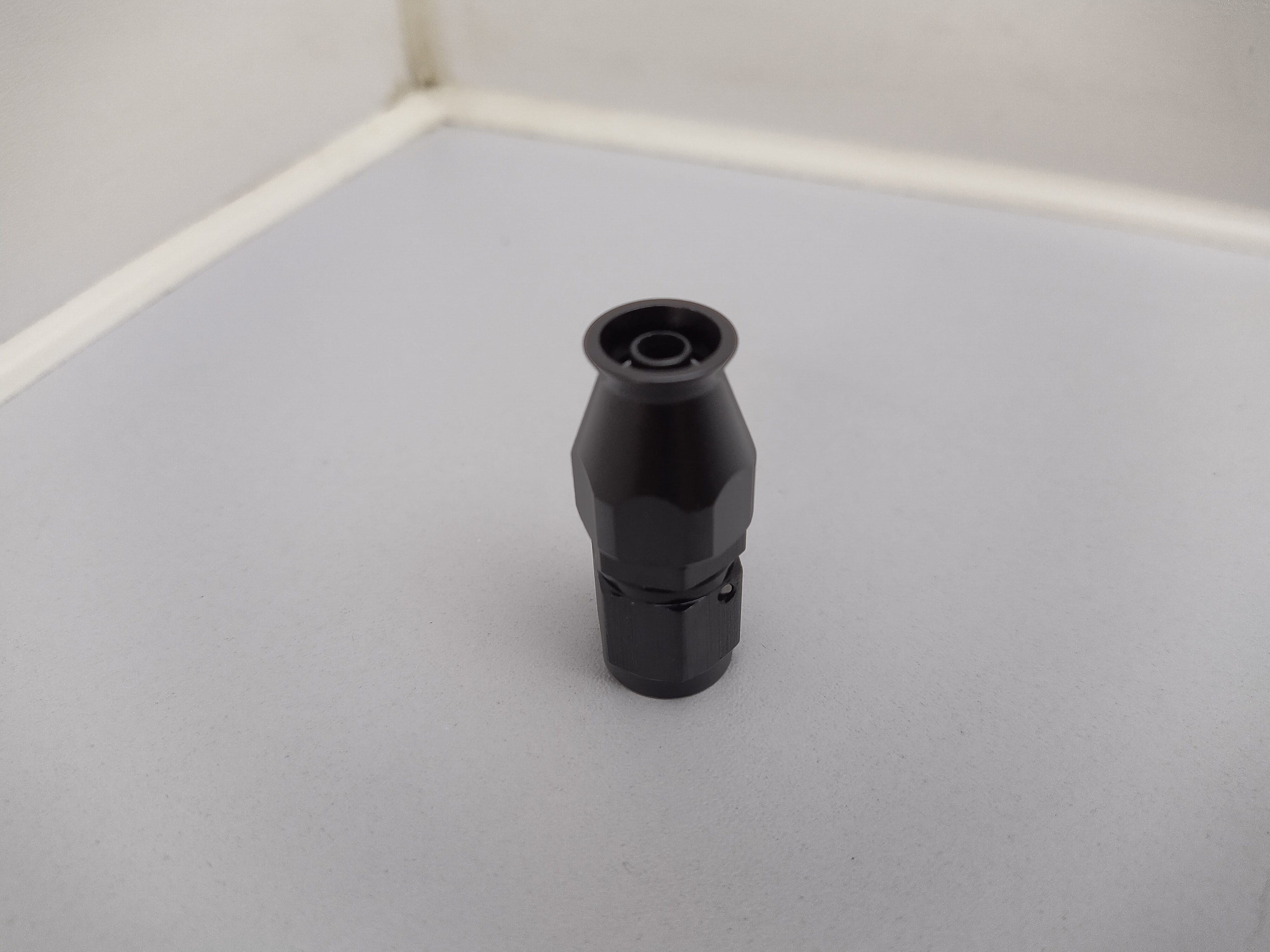 PTFE Alu-Fitting schwarz AN4 Dash 4 gerade