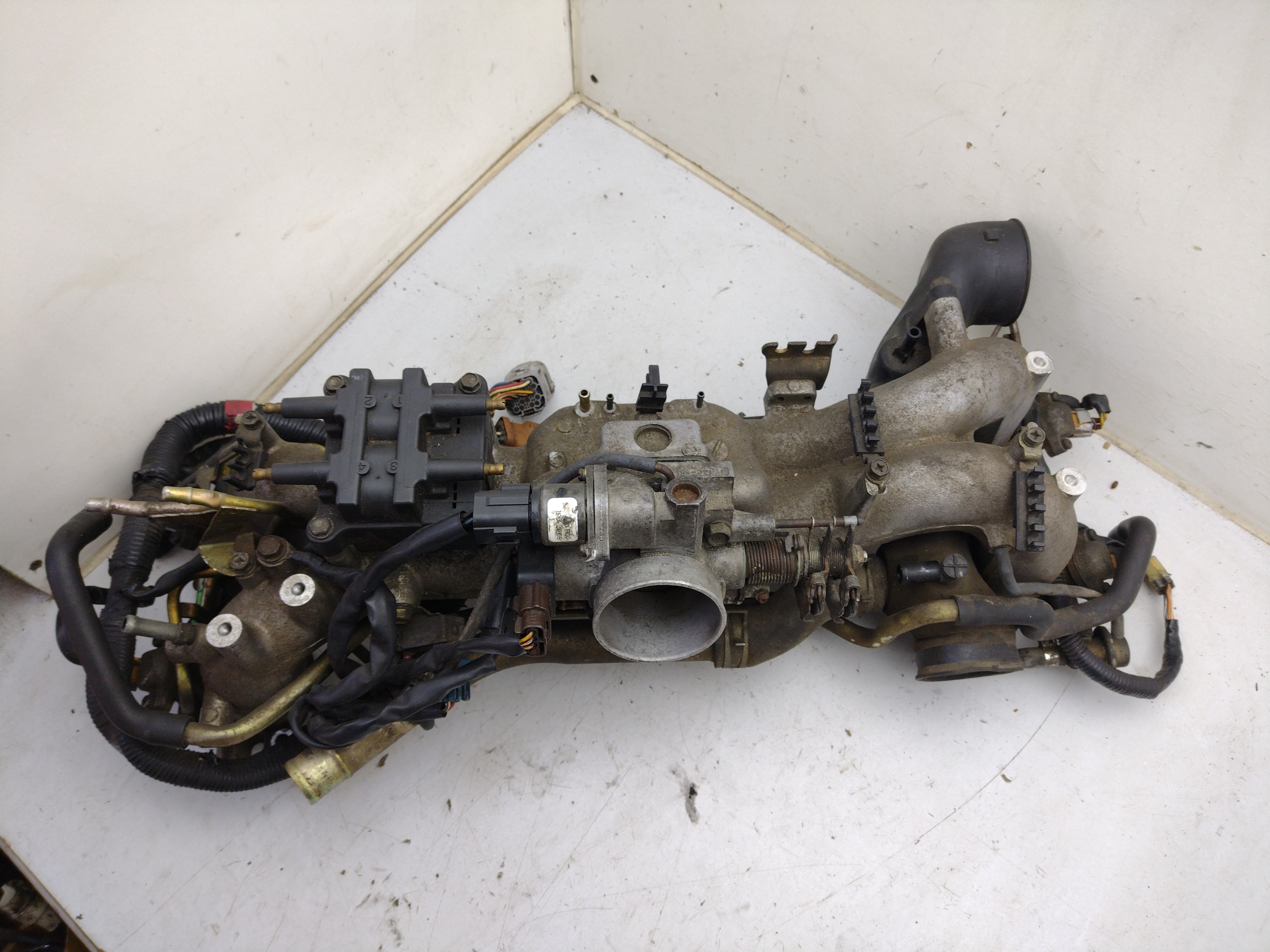 Ansaugbrücke mit Inlet Drosselklappe Einspritzdüsen Zündspule kabelbaum für Subaru Impreza GT 98-00 EJ205
