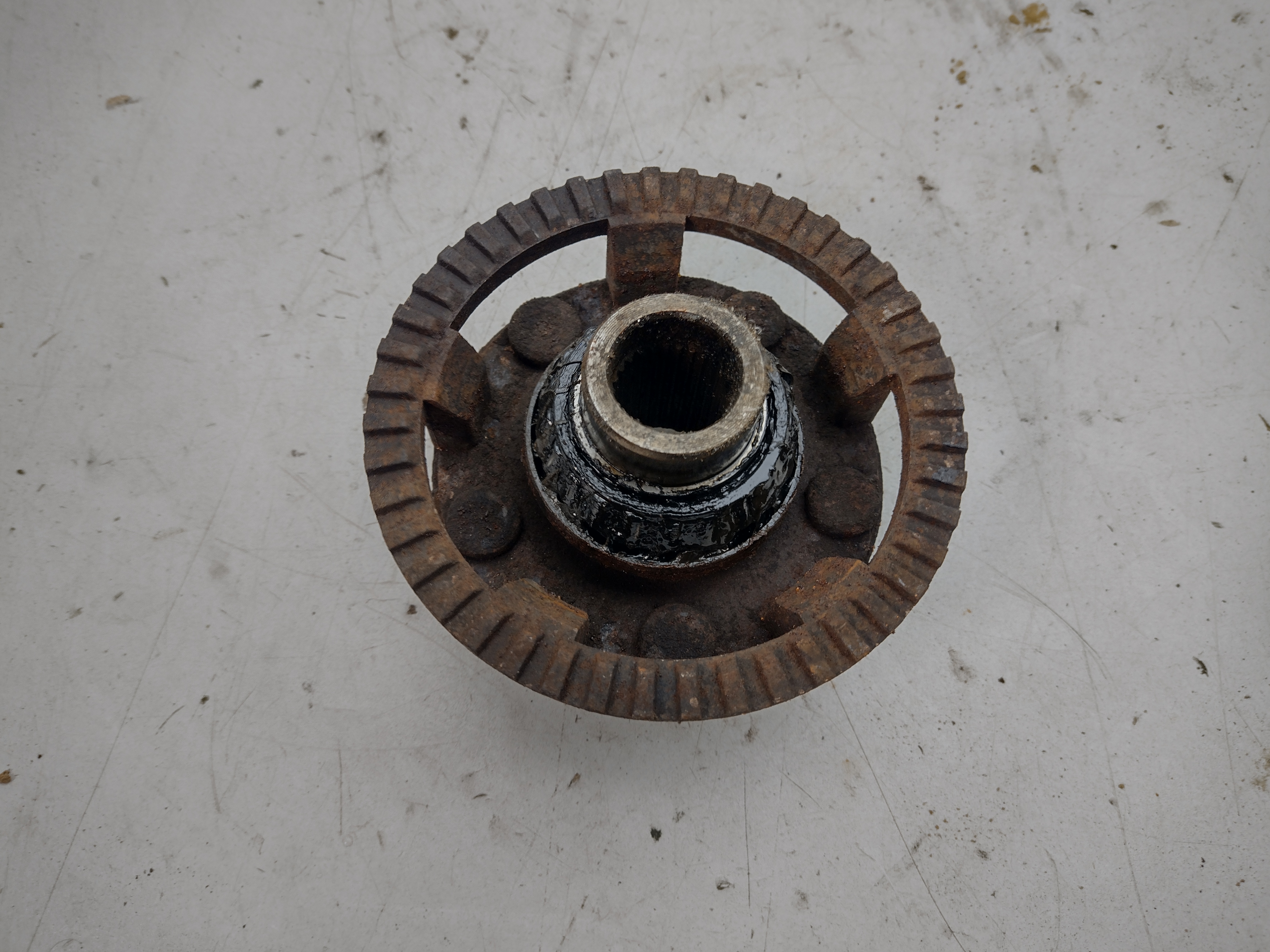 Radnabe vorne 5x100 mit ABS Ring für Subaru Impreza Legacy Outback Forester