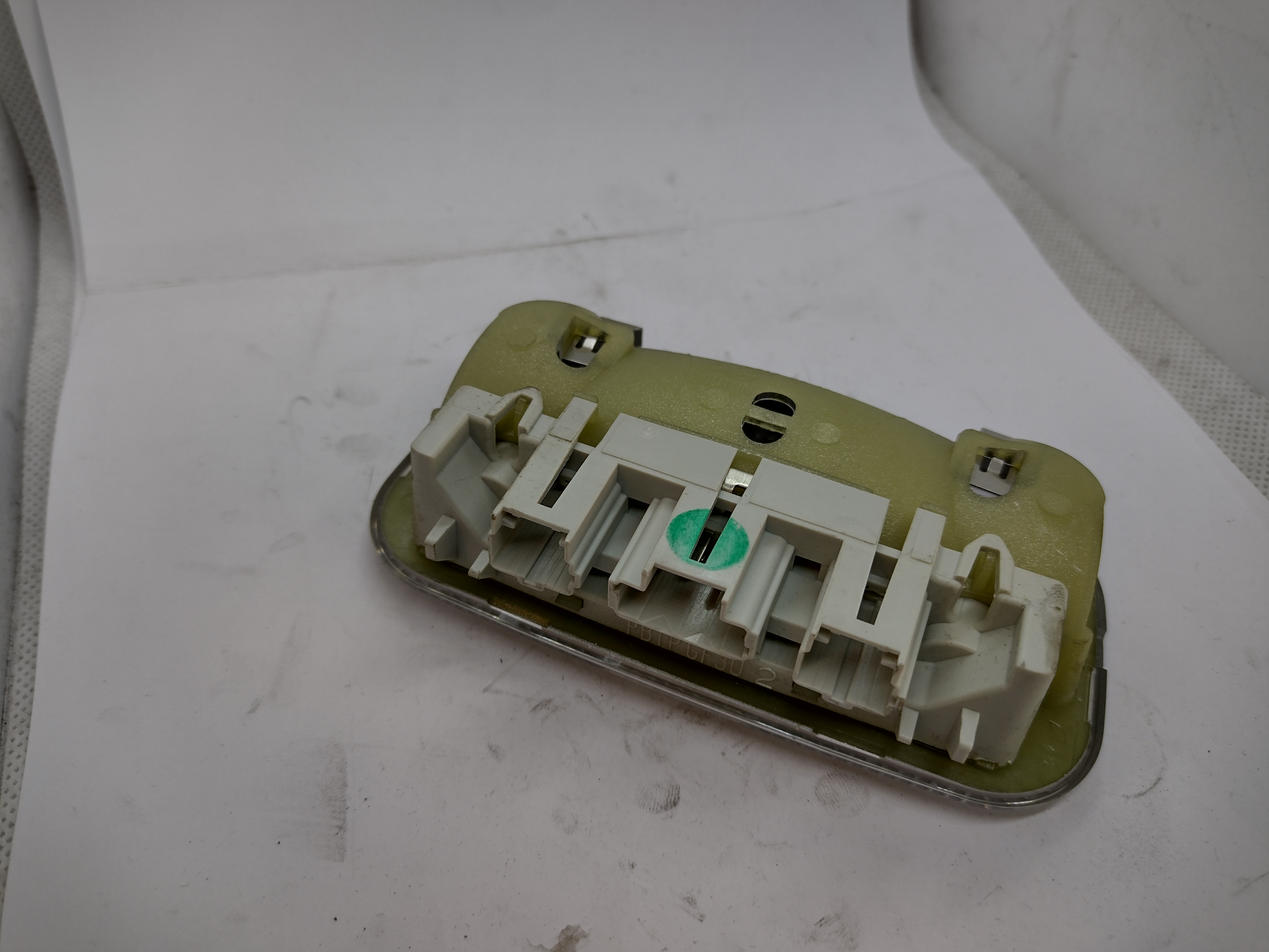 Peugeot / Citroen Leseleuchte hinten 6362N4 NEU NOS NEW OEM