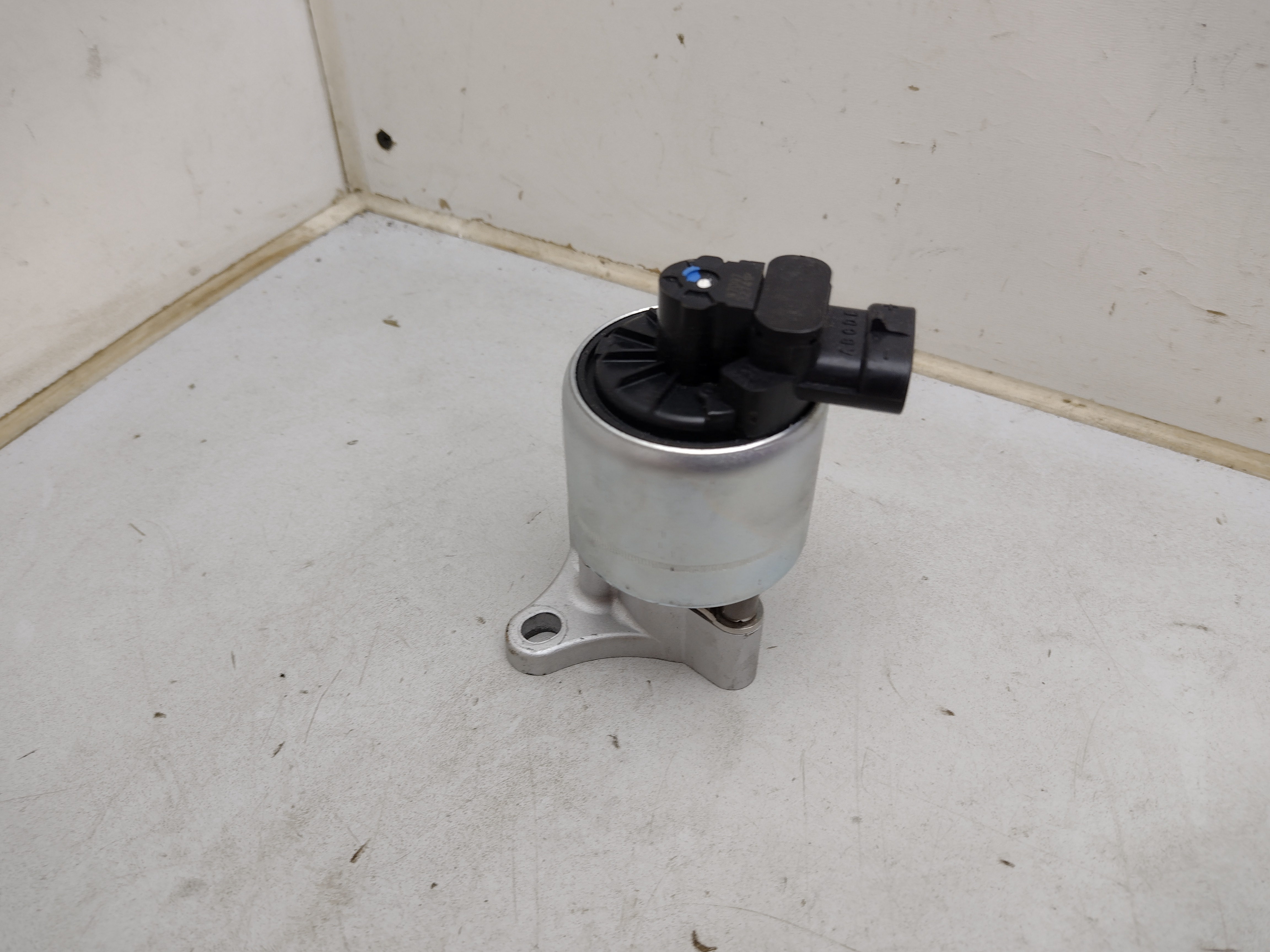 Peugeot / Citroen Abgas-Rückführungsventil (AGR) 1628JF NOS NEW OEM