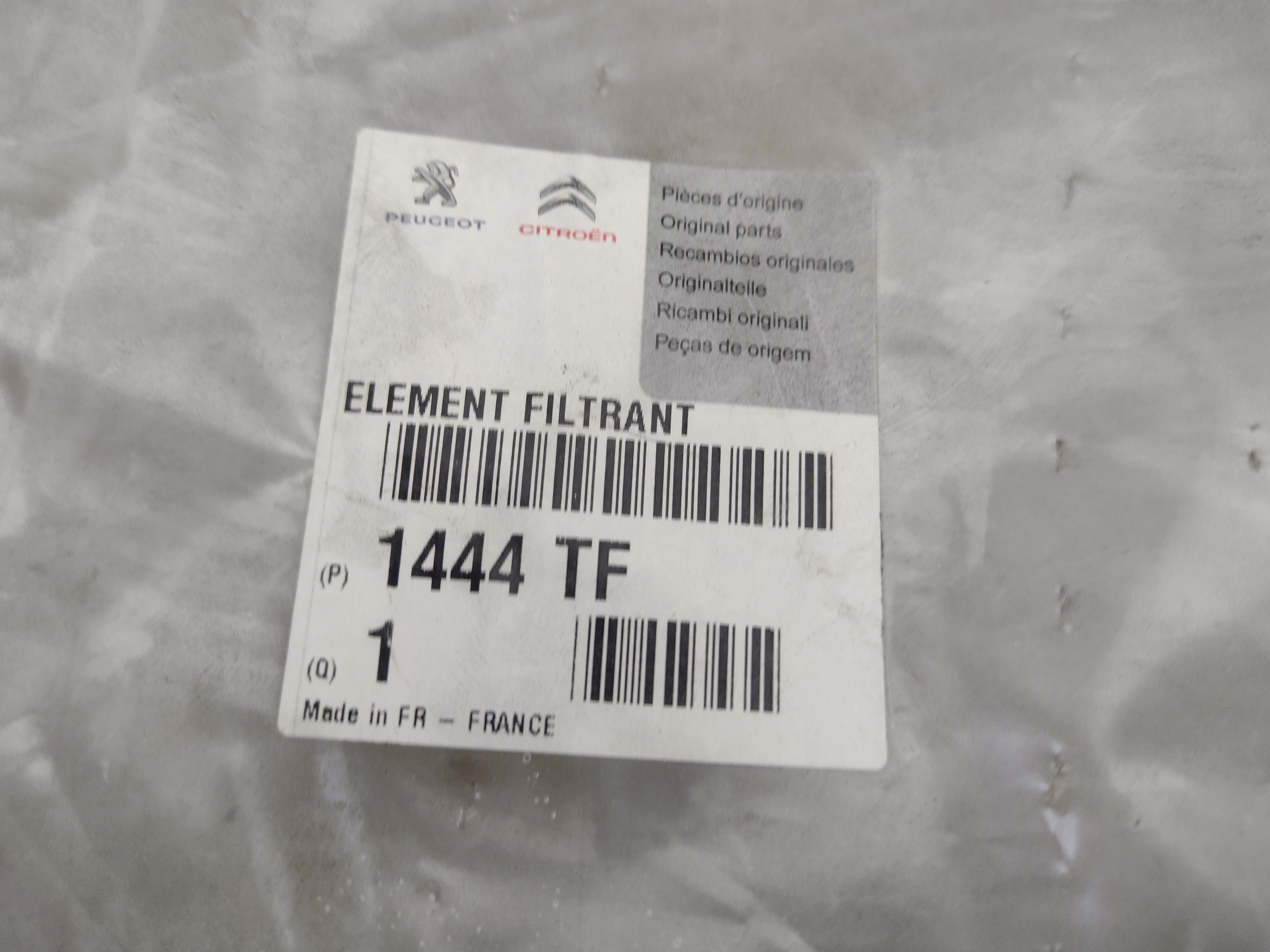 Peugeot 206 / Citroen XSARA Luftfilter 1444TF NOS NEW