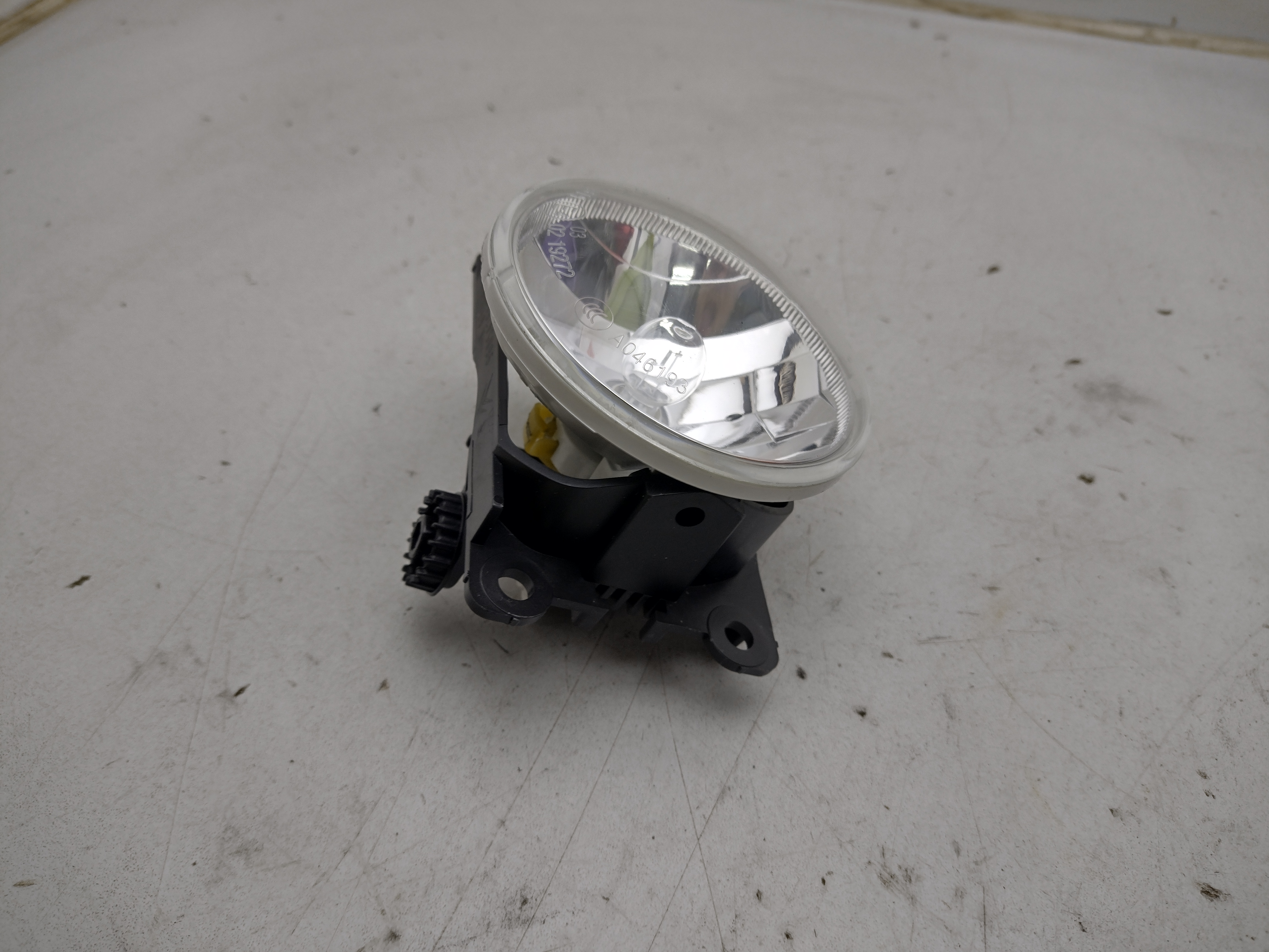 Citroen / Peugeot Nebelscheinwerfer links oder rechts 6206N0 NEU NOS NEW 