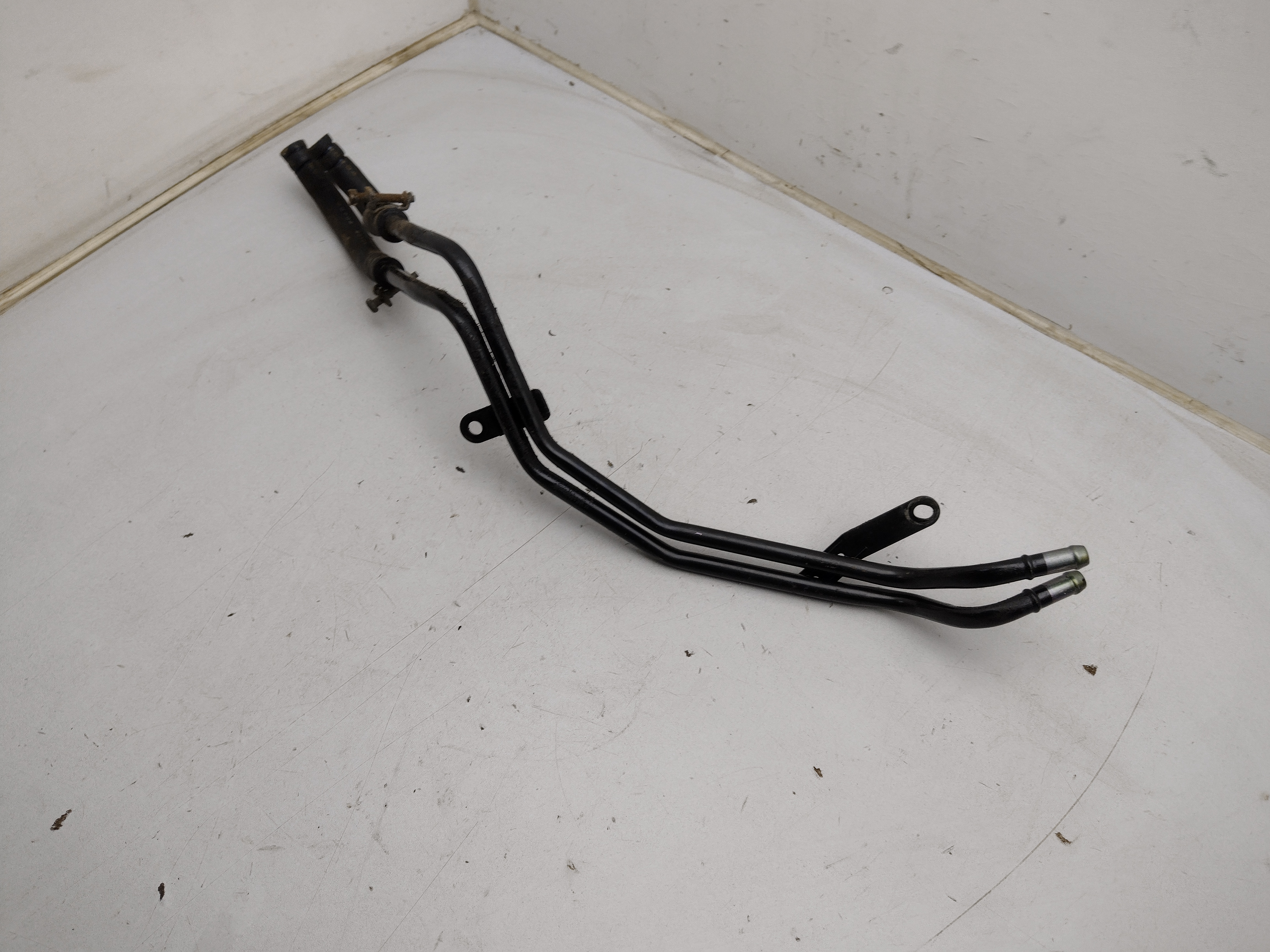2001 Subaru Impreza GD 2.0 Leitungen für Automatikgetriebe Kühler