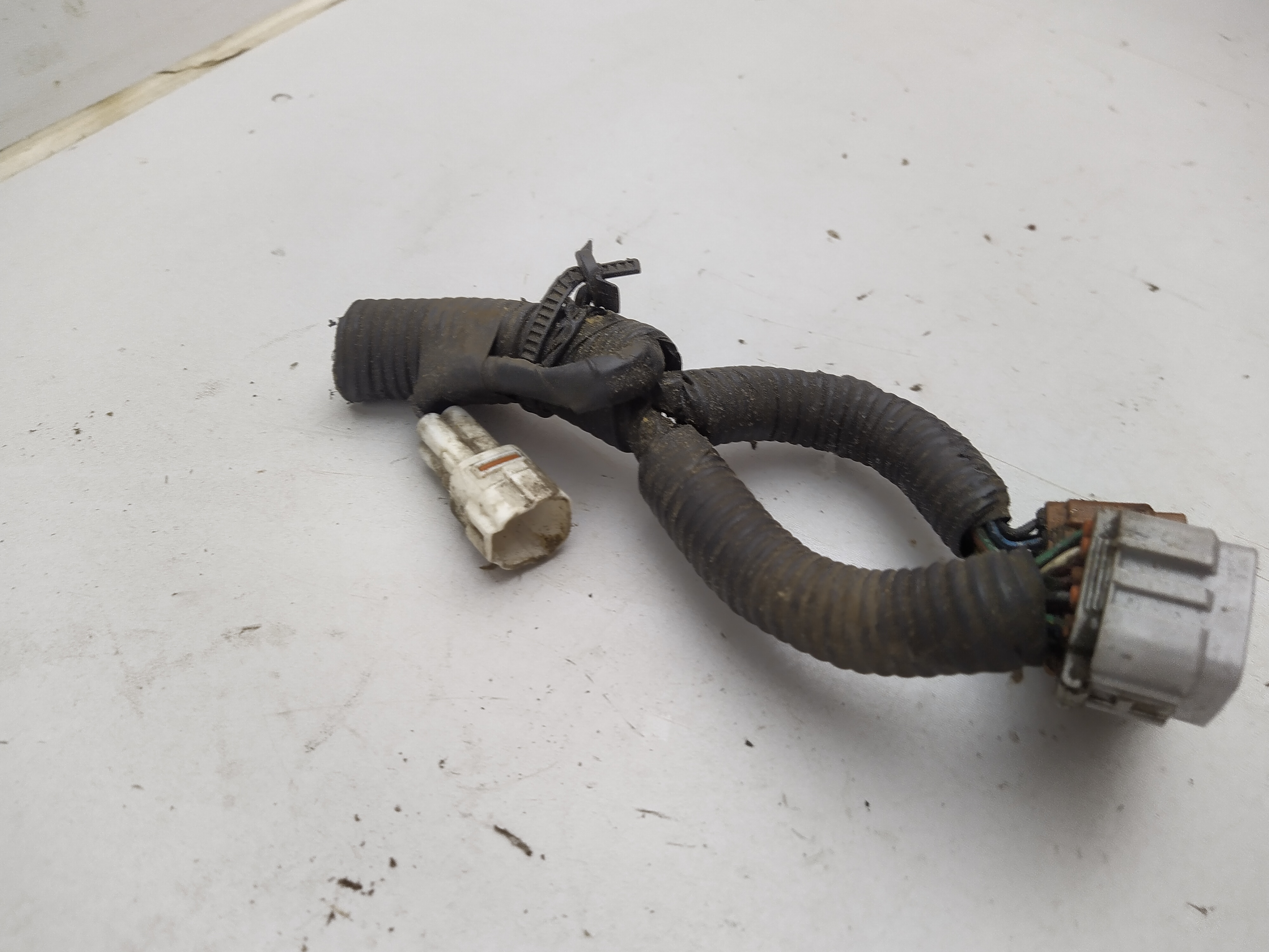 Stecker Motorkabelbaum Motorraum von Subaru Legacy 2 2.2 2,2l EJ22