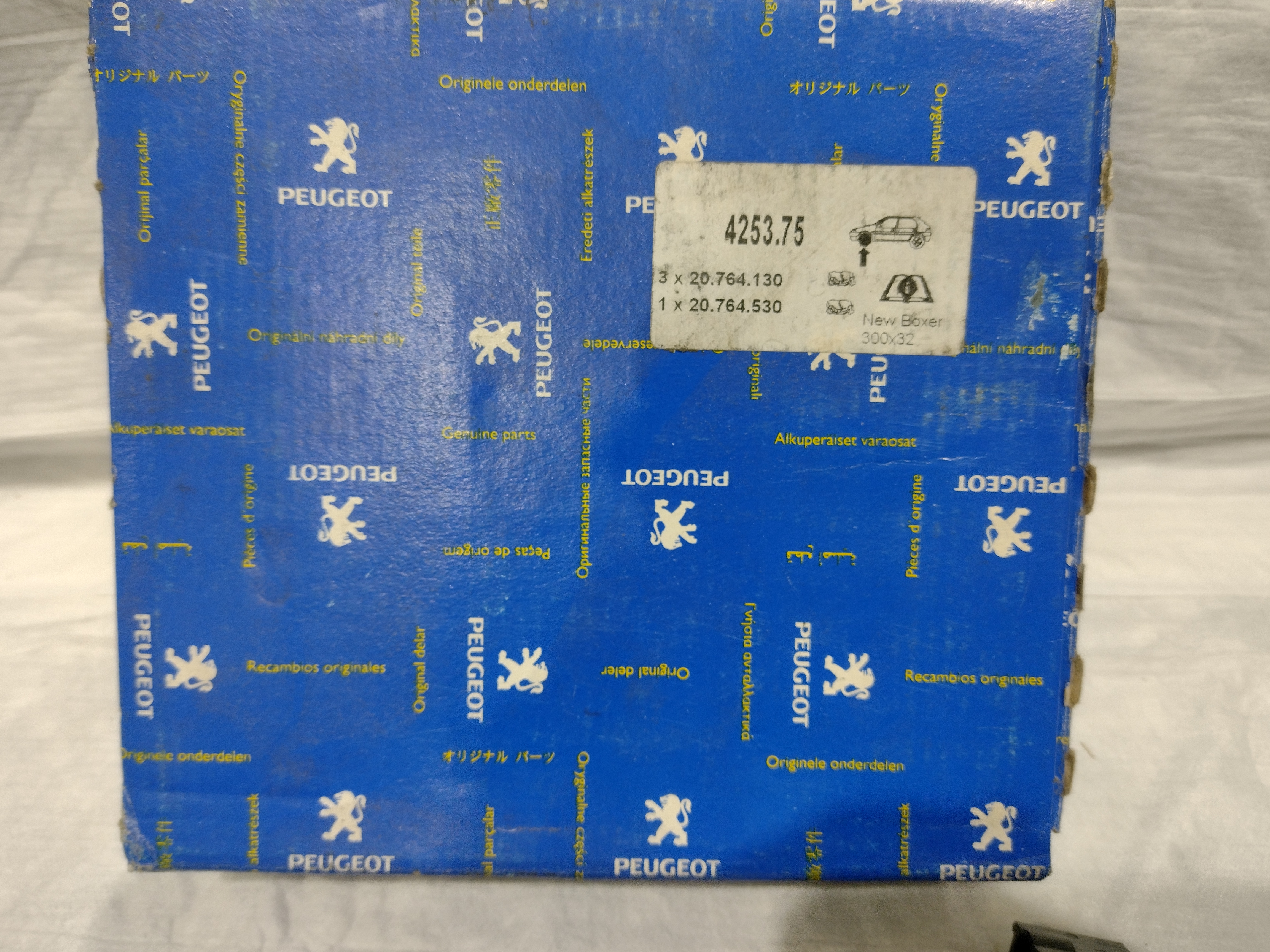 Peugeot Boxer Bremsbeläge vorne 425375 NEU NOS NEW 