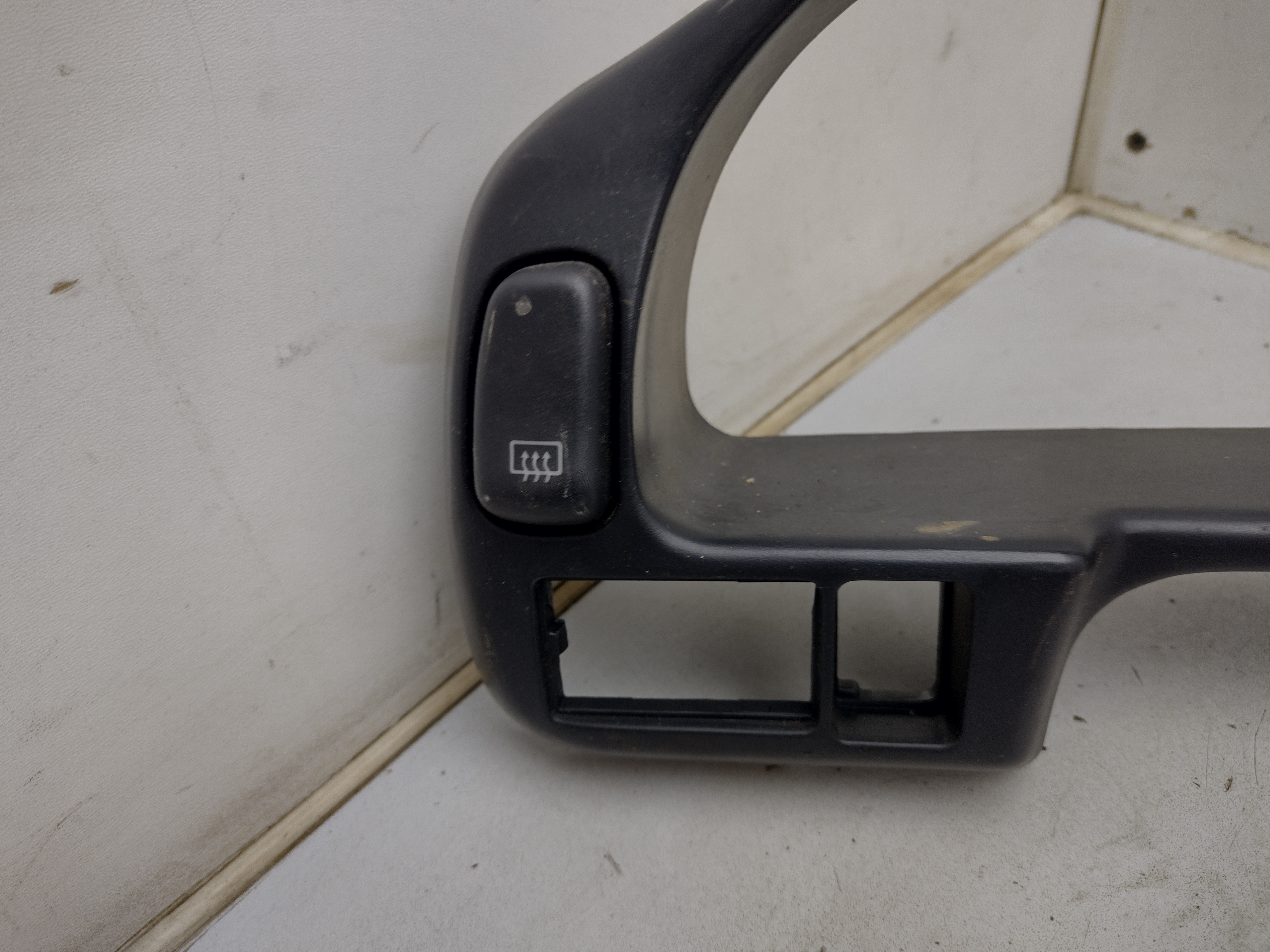 Tachoblende mit Schalter für Subaru Impreza GC GF , Warnblinker, Scheinwerferreinigung