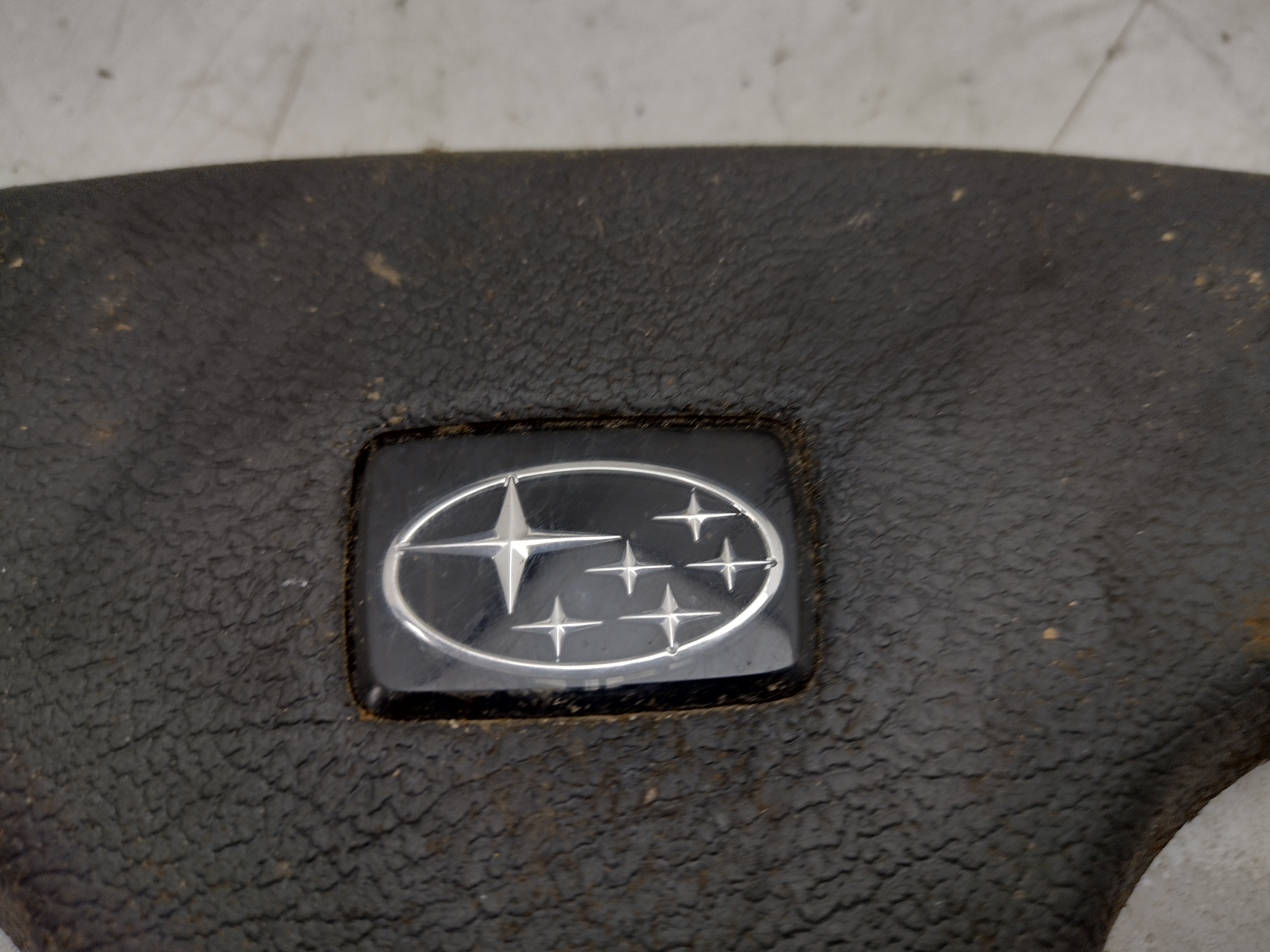 Lenkrad-Abdeckung für Subaru Justy KAD