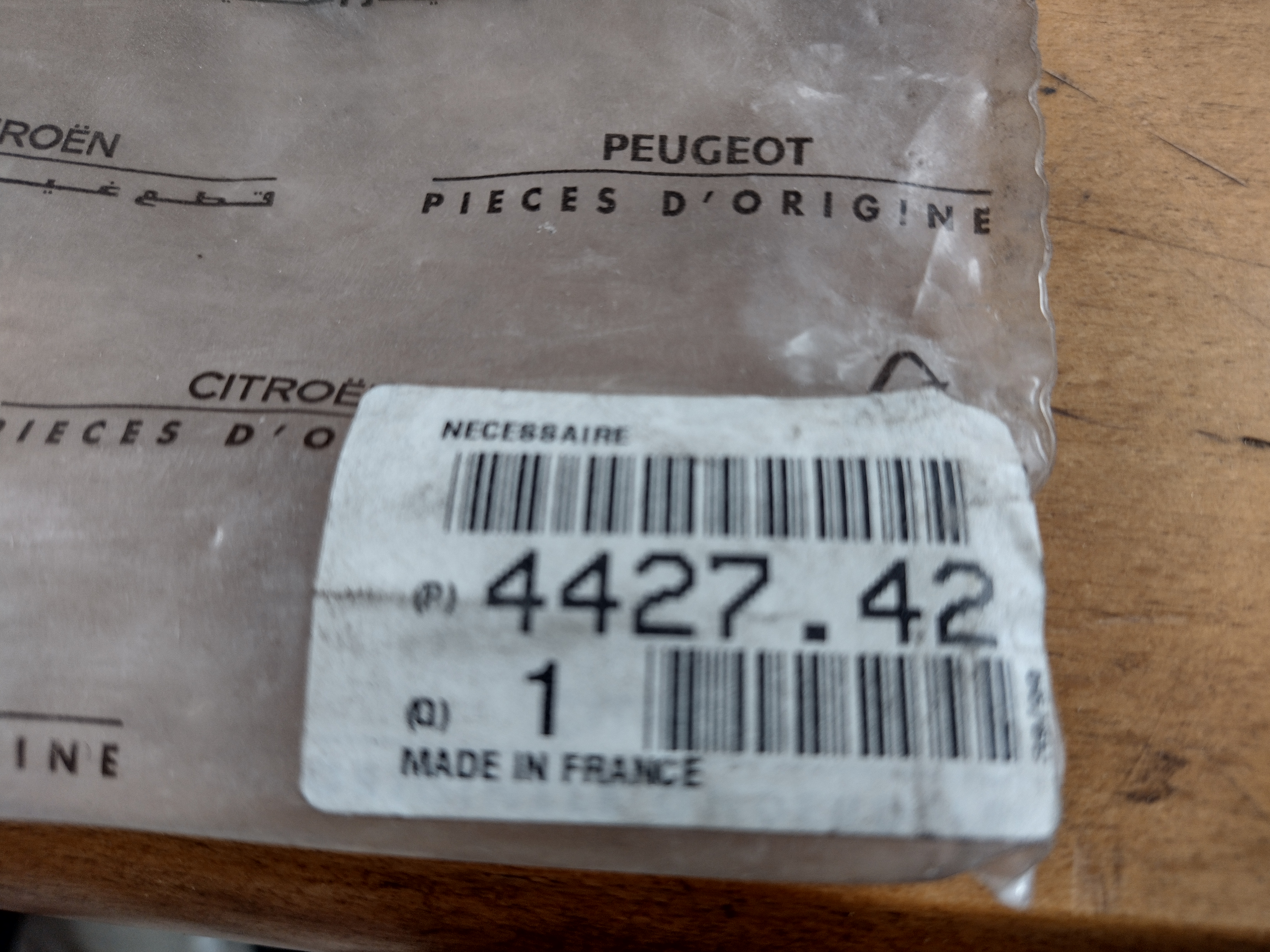 Peugeot / Citroen Zubehörsatz, Scheibenbremsbelag 442742 NEU NOS NEW OEM