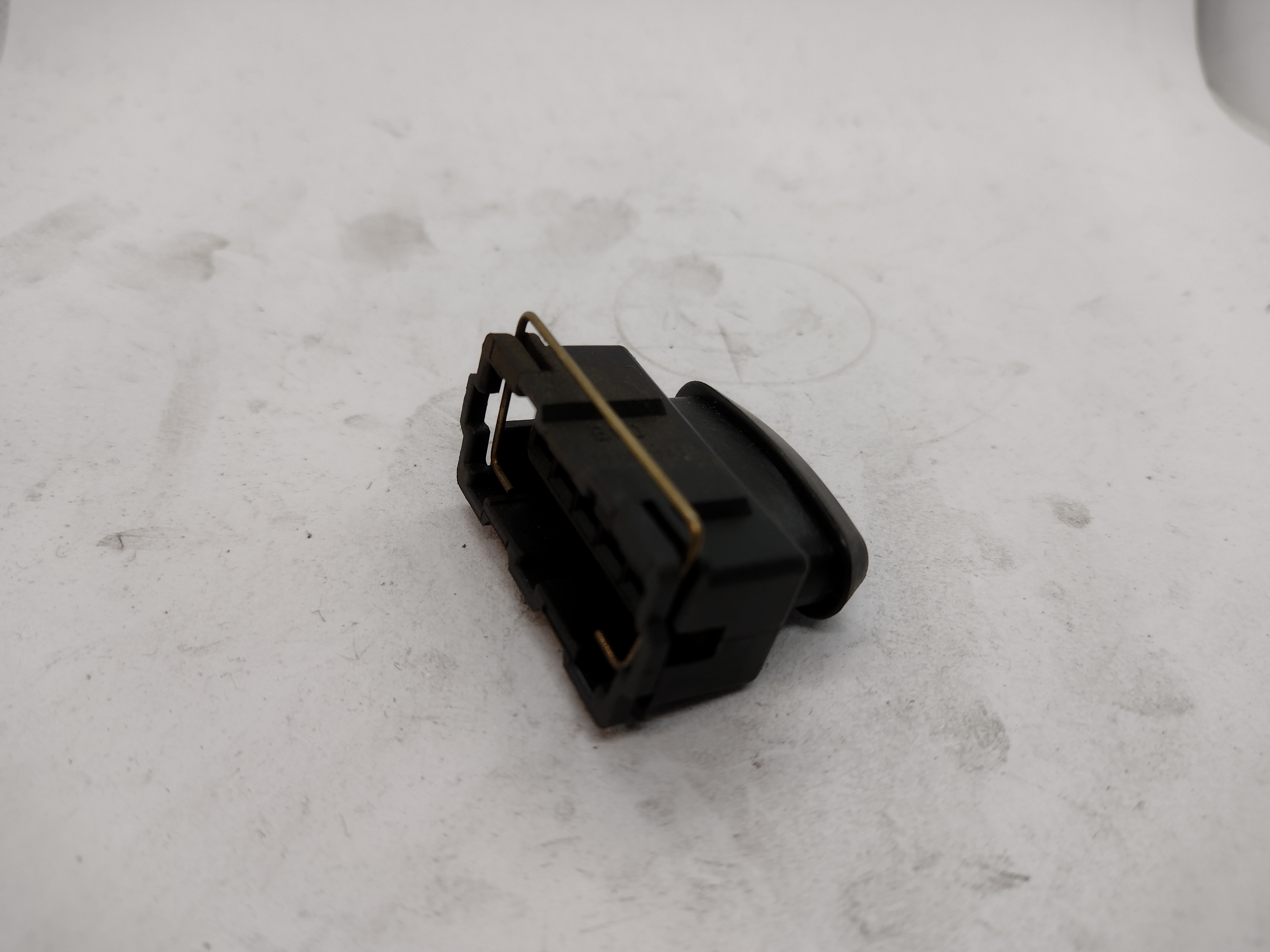 Peugeot / Citroen Steckergehäuse 654195 NEU NOS NEW OEM