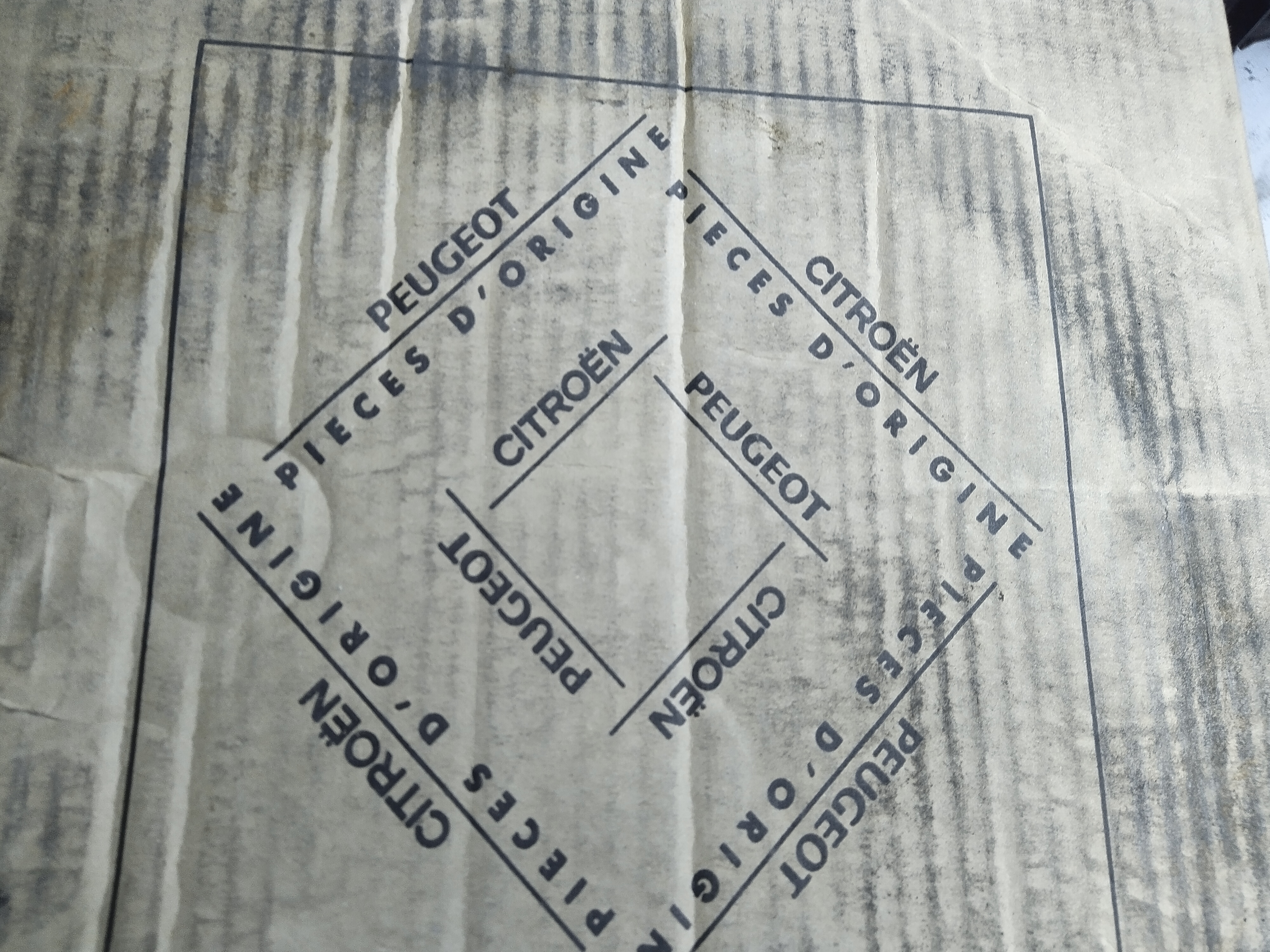 Citroen / Peugeot / Fiat Bremstrommel 424738 1306211080 NEU NOS NEW