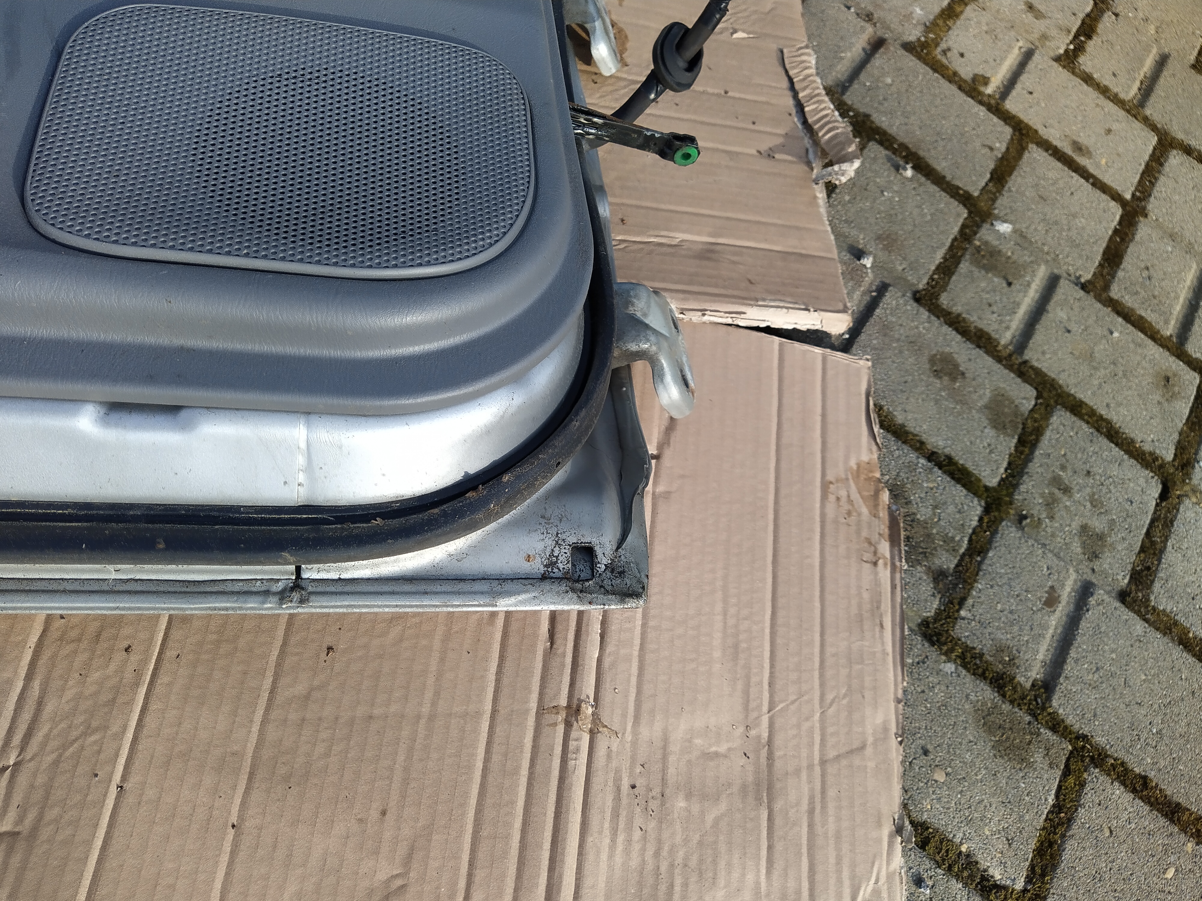 Tür Seitentür hinten links silber von Subaru Impreza GC GF 92-00