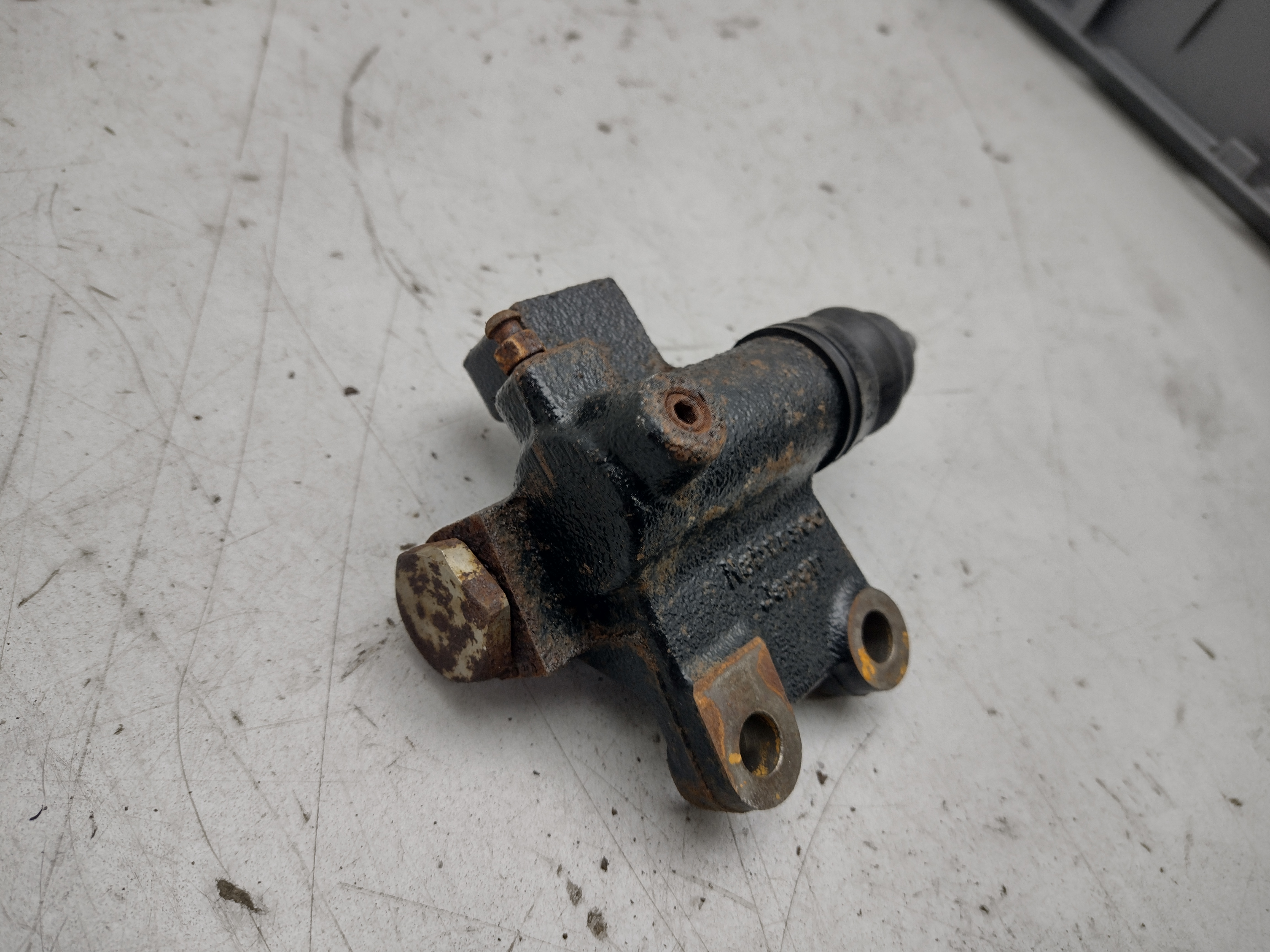 Kupplungsnehmerzylinder LHD Linklenker für Subaru Impreza GT GC8 GF8