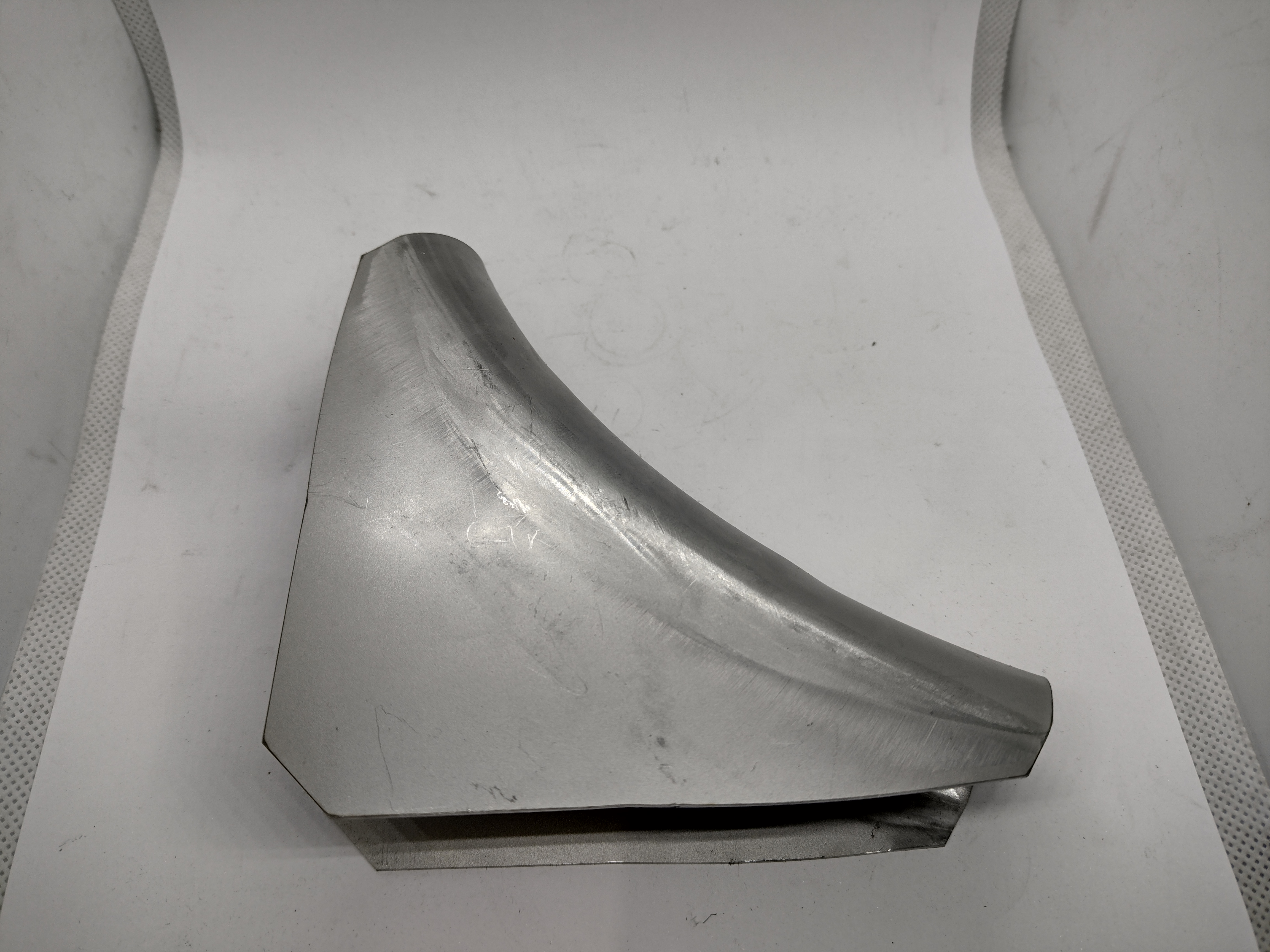 90 Grad  Knotenblech Überrollkäfig Stützen geschlossen MIT GEWÖLBTE KANTEN