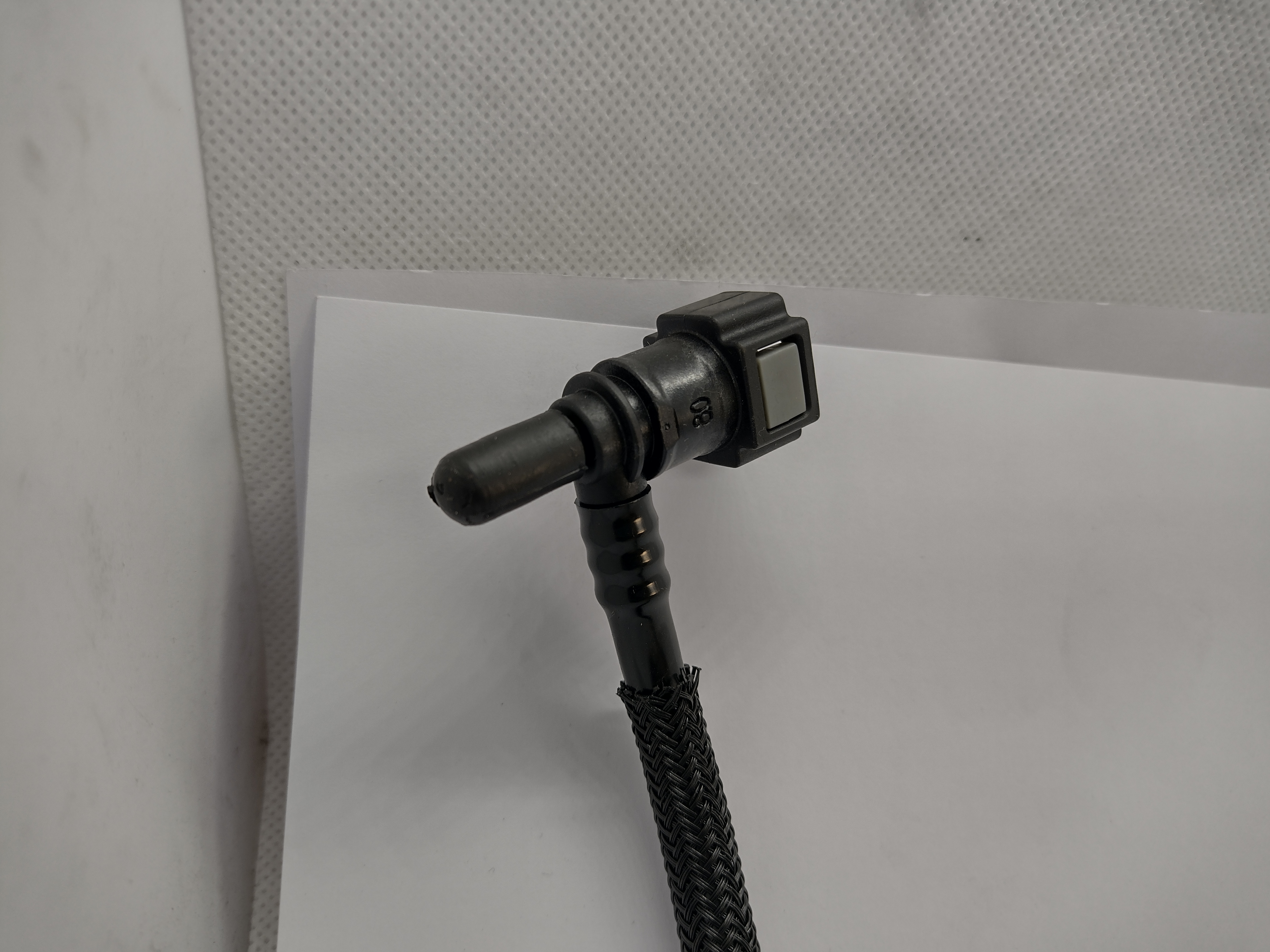 Peugeot / Citroen Leitung Schlauch 4572A9 NEU NOS NEW OEM