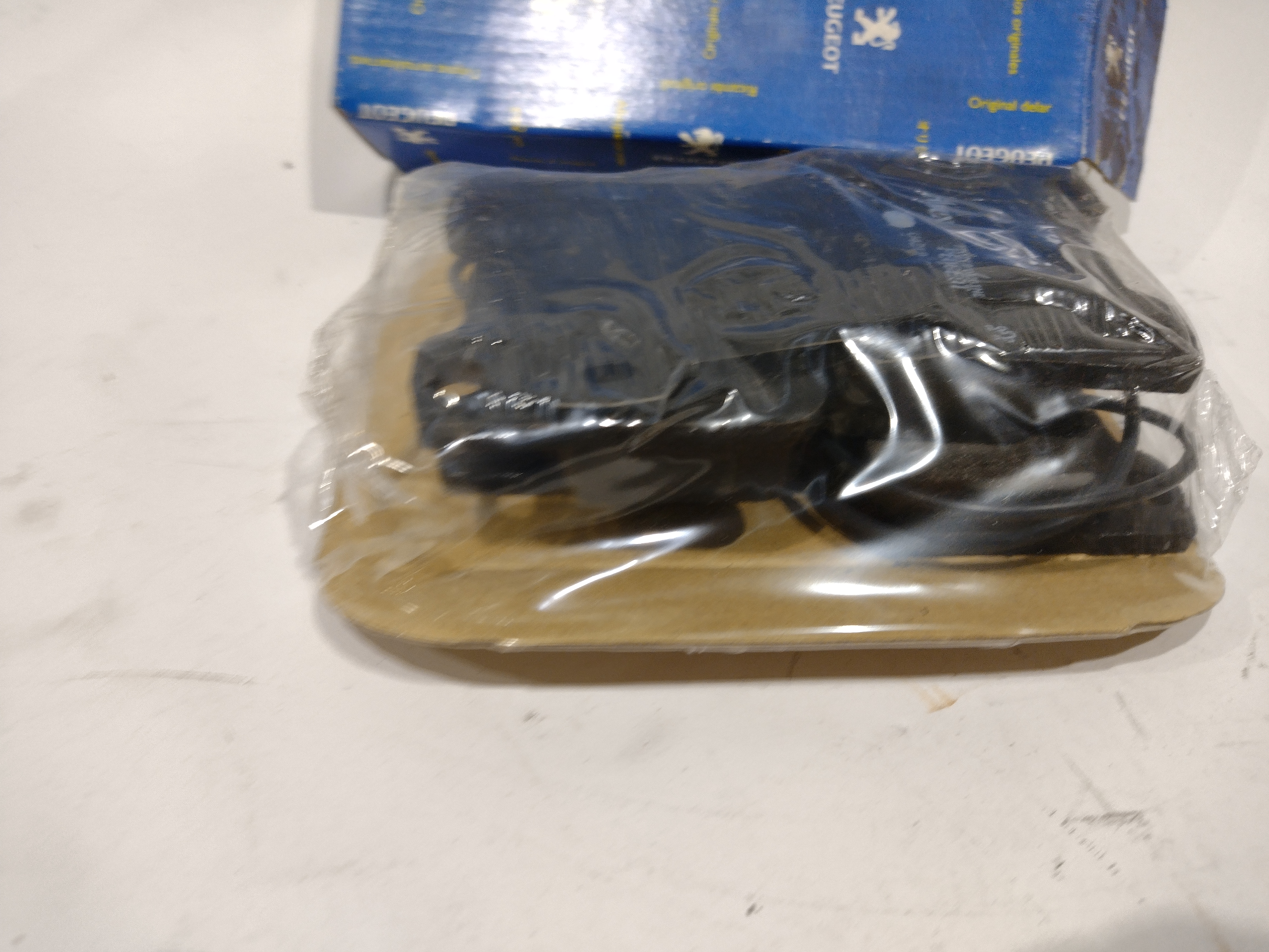 Peugeot 106 / Citroen AX Bremsbeläge vorne 425284 NEU NOS NEW