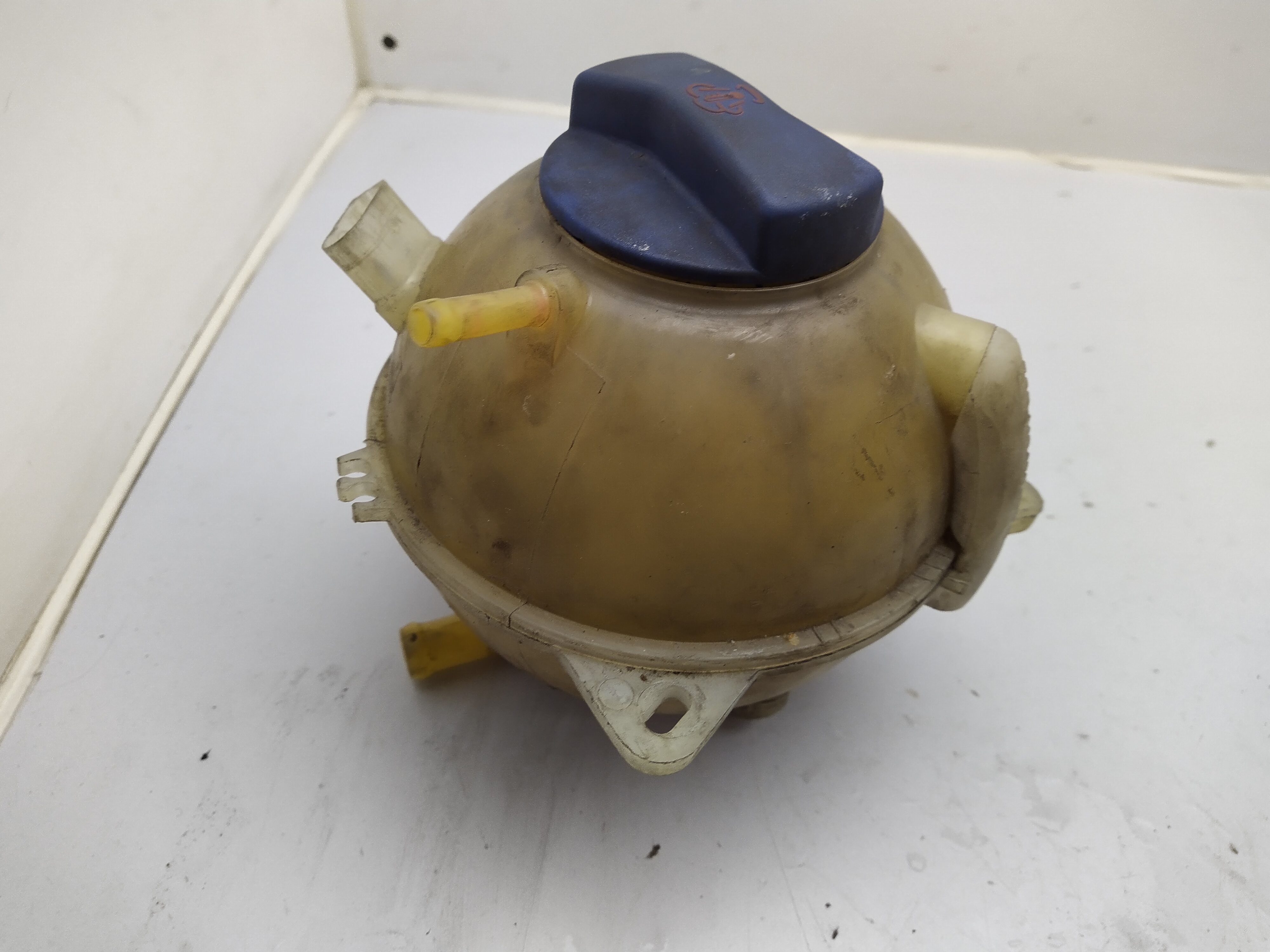 Kühlwasserausgleichsbehälter VW Golf 4 1.6l