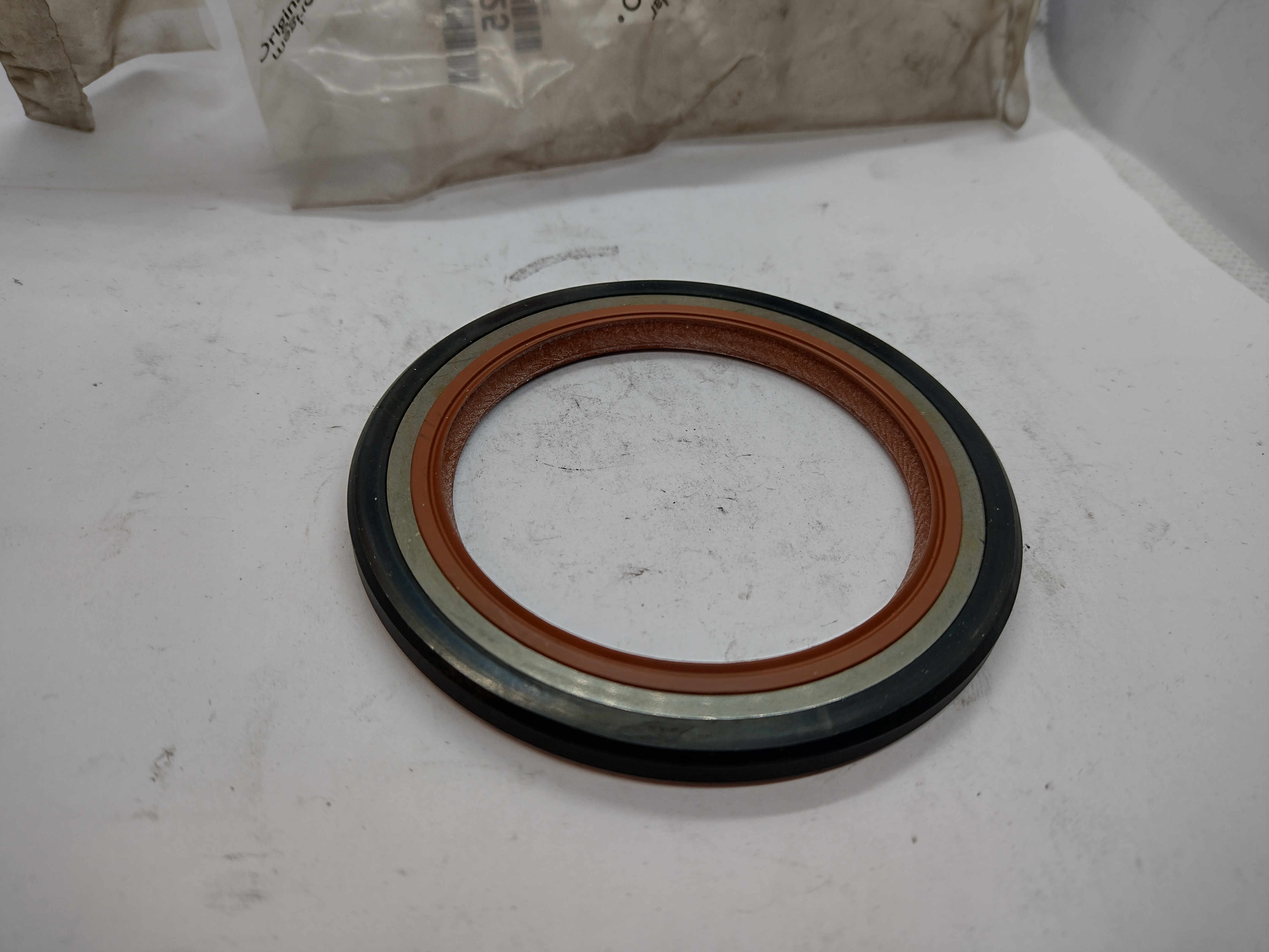 Citroen / Peugeot Kurbelwellensimmerring 64X88X6 032625 NEU NOS NEW