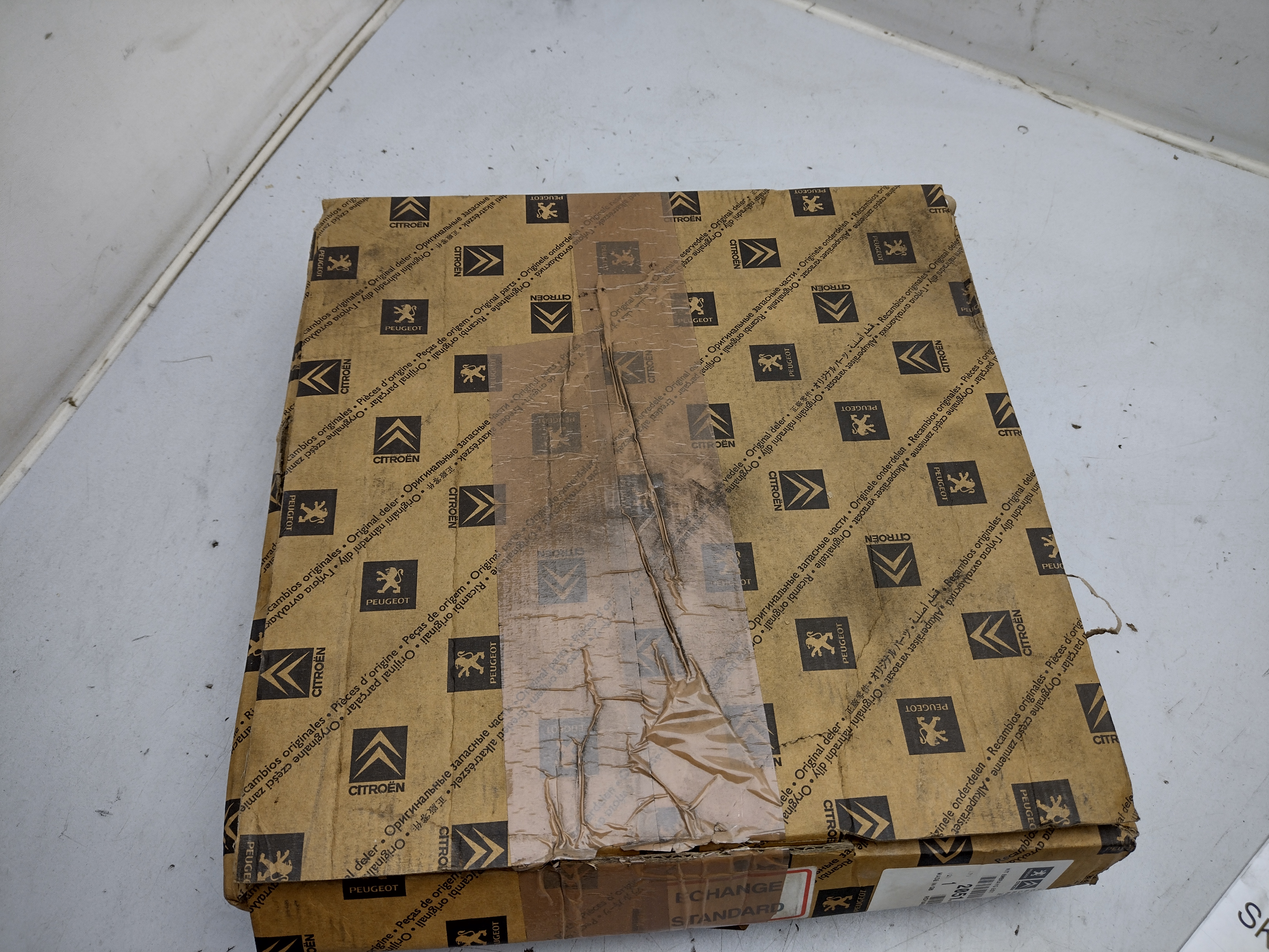 Peugeot / Citroen Kupplungssatz (Getriebe BE4R) 2051G7 NOS NEW OEM