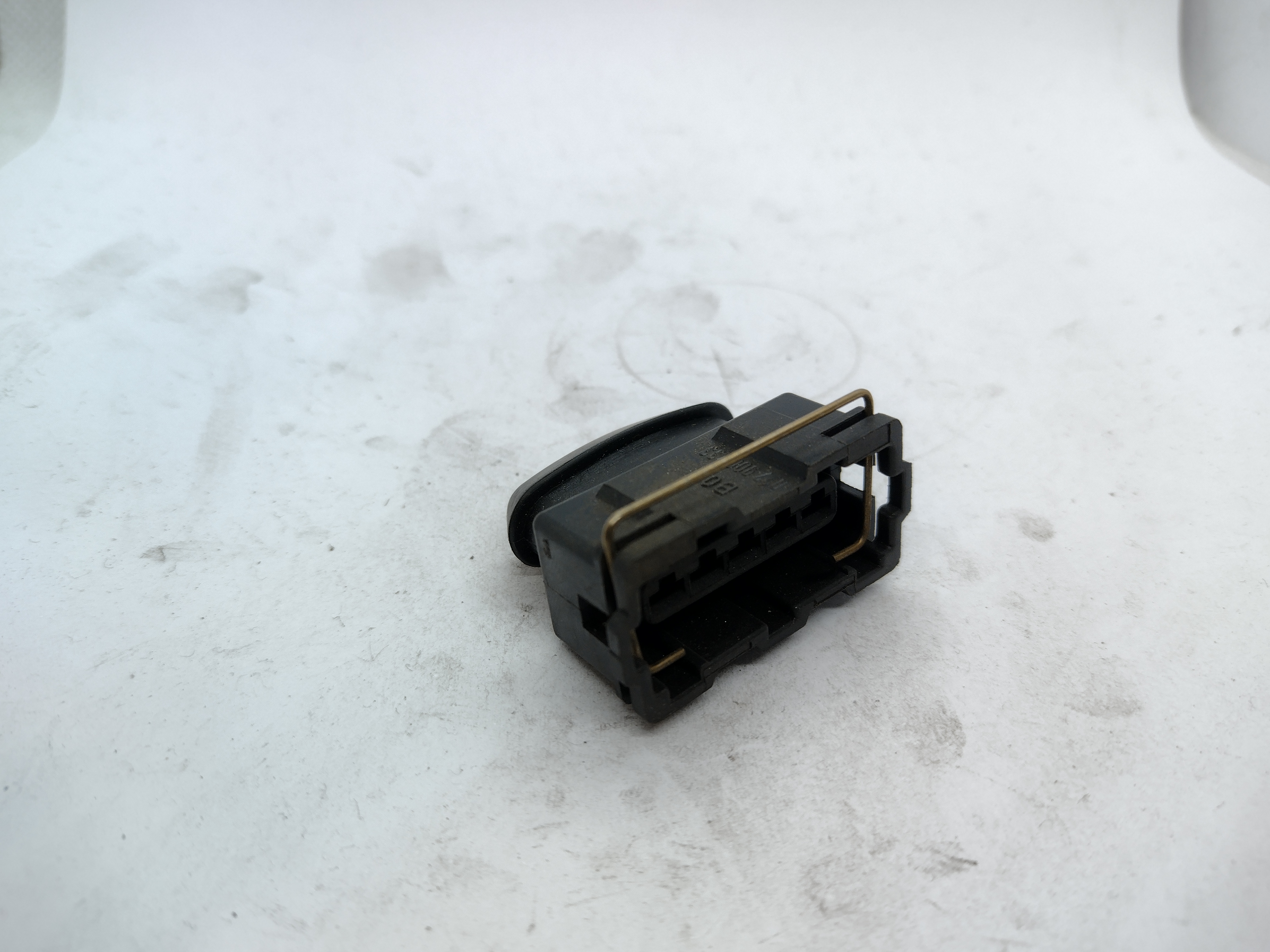 Peugeot / Citroen Steckergehäuse 654195 NEU NOS NEW OEM