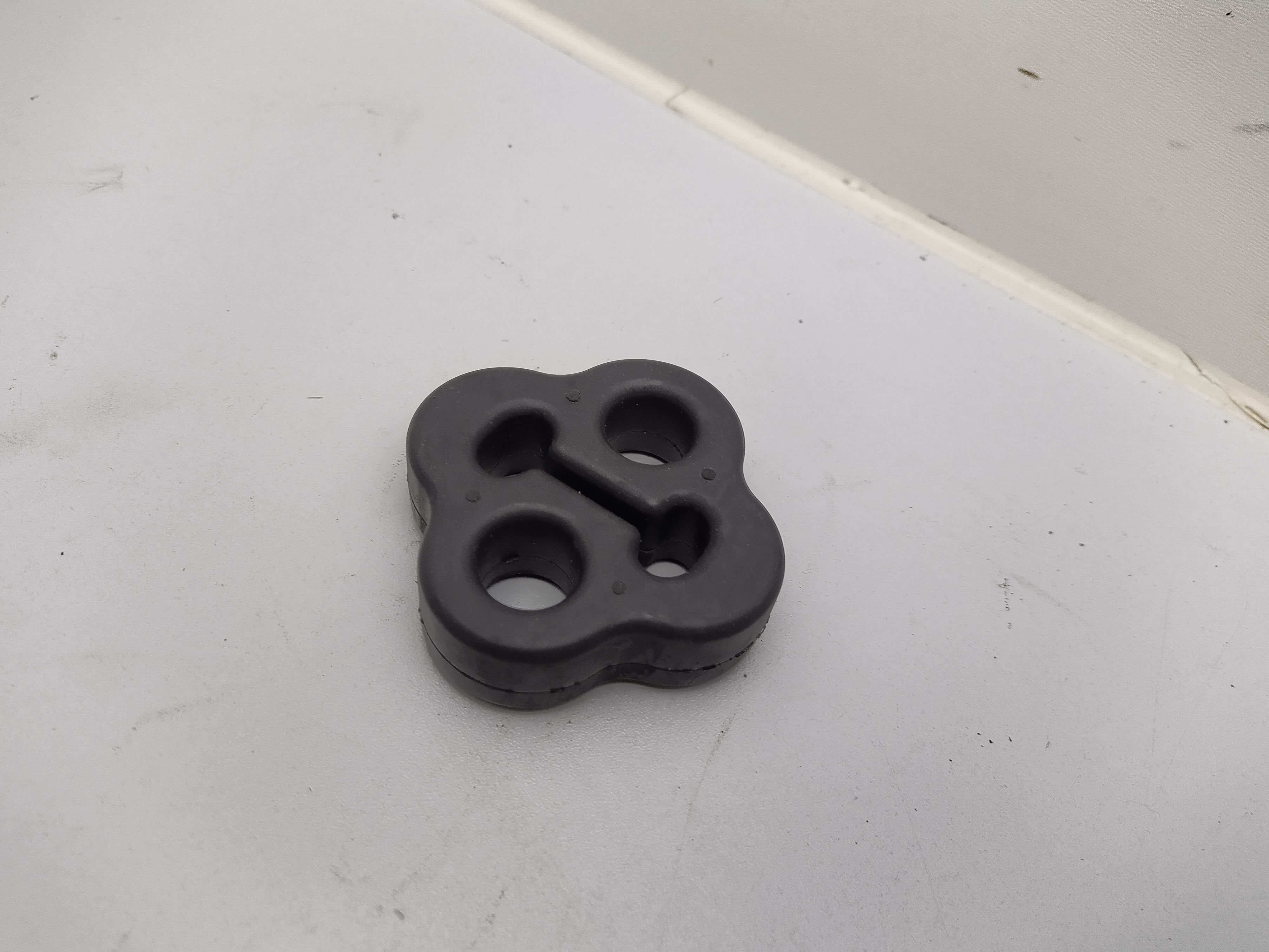 AUSPUFFGUMMI HALTERUNG AUSPUFFANLAGE AUSPUFFAUFHÄNGUNG