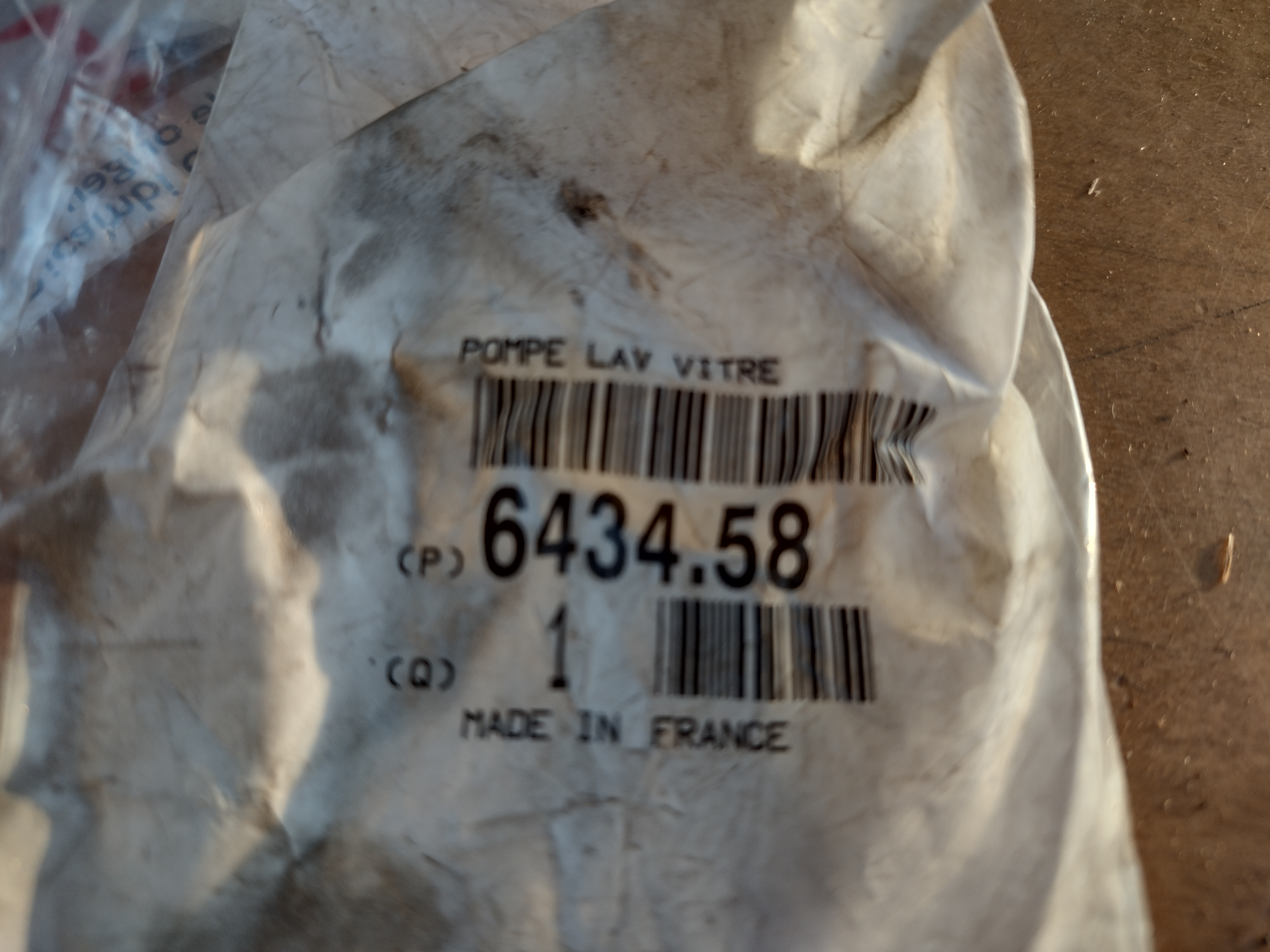 Peugeot / Citroen Waschwasserpumpe, Scheibenreinigung 643458 NEU NOS NEW OEM