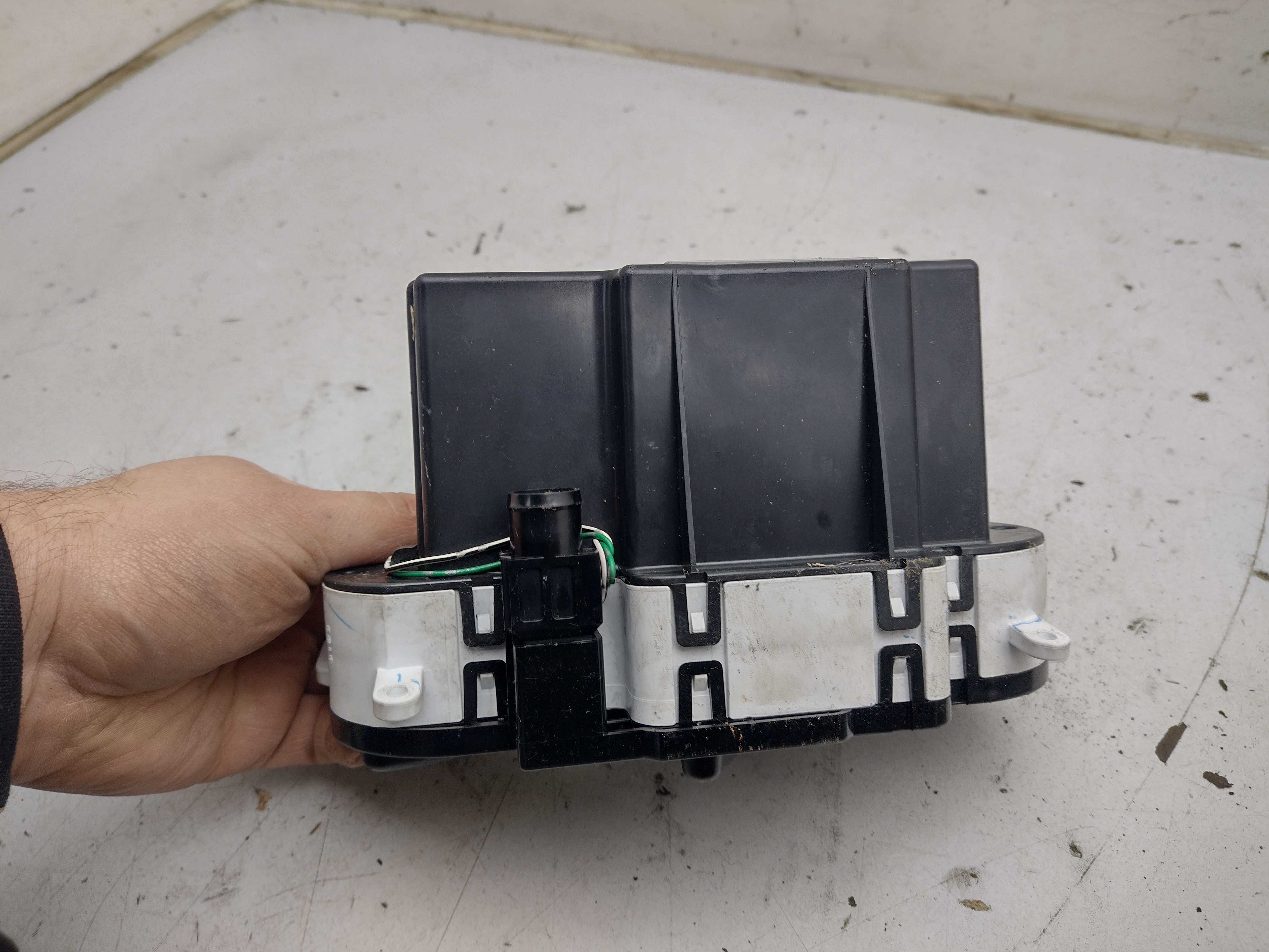 Klimabedienteil 72311FE001 für Subaru Impreza GD GG 01-04 Bugeye Blobeye