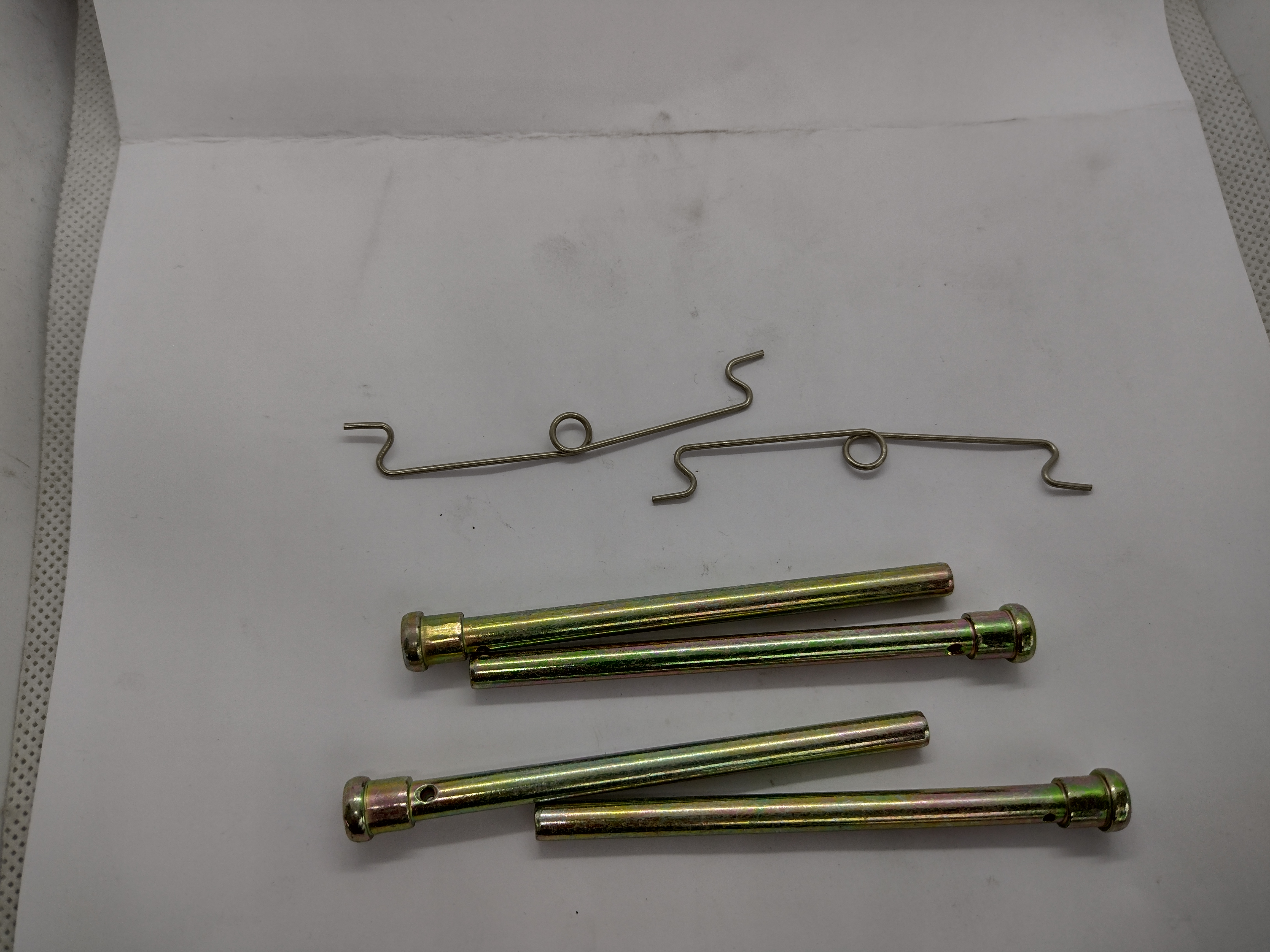 Peugeot / Citroen Zubehörsatz, Scheibenbremsbelag 442742 NEU NOS NEW OEM