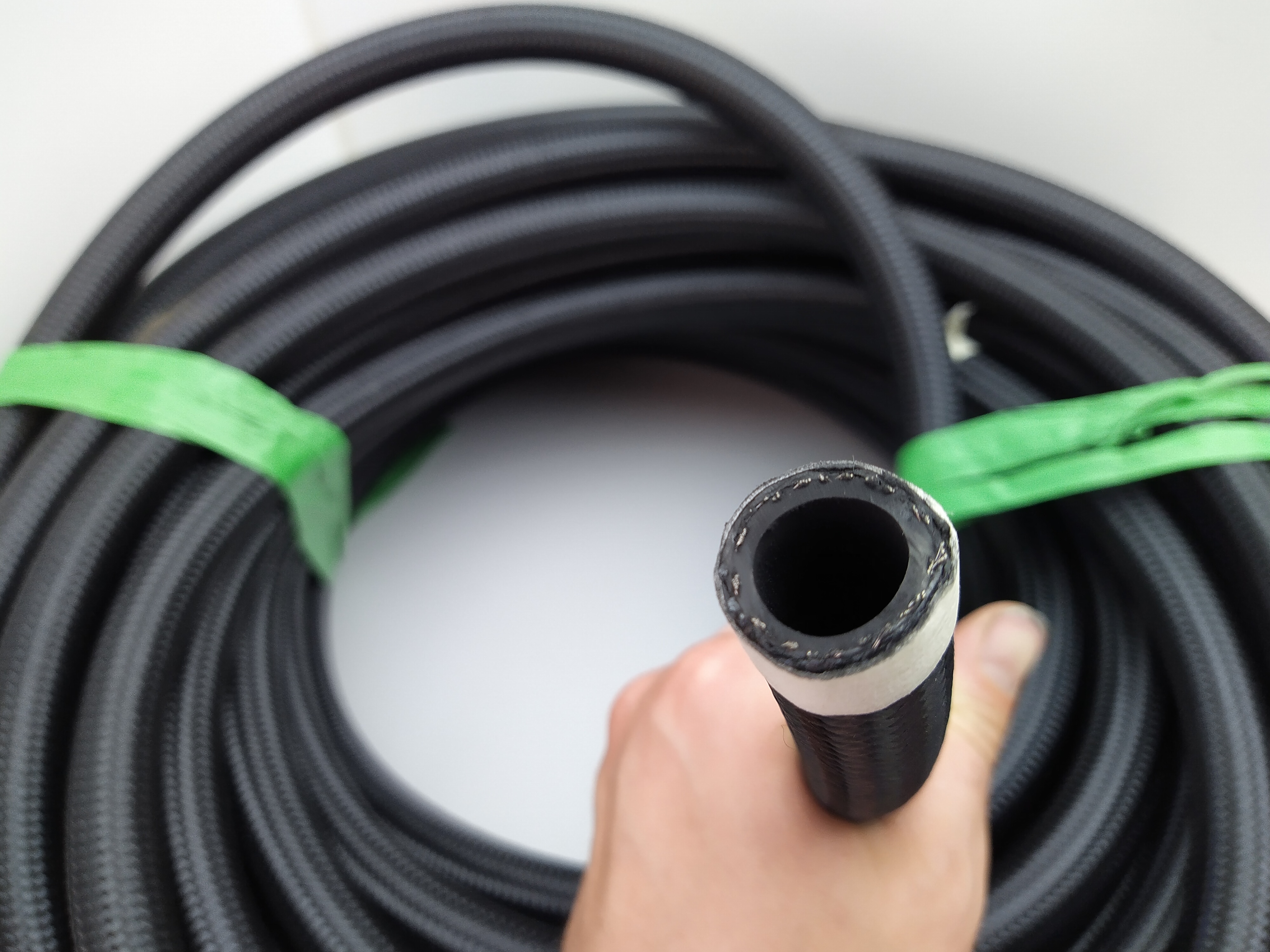 NBR Nylon Stahlflexleitung Dash 10 AN10 schwarz