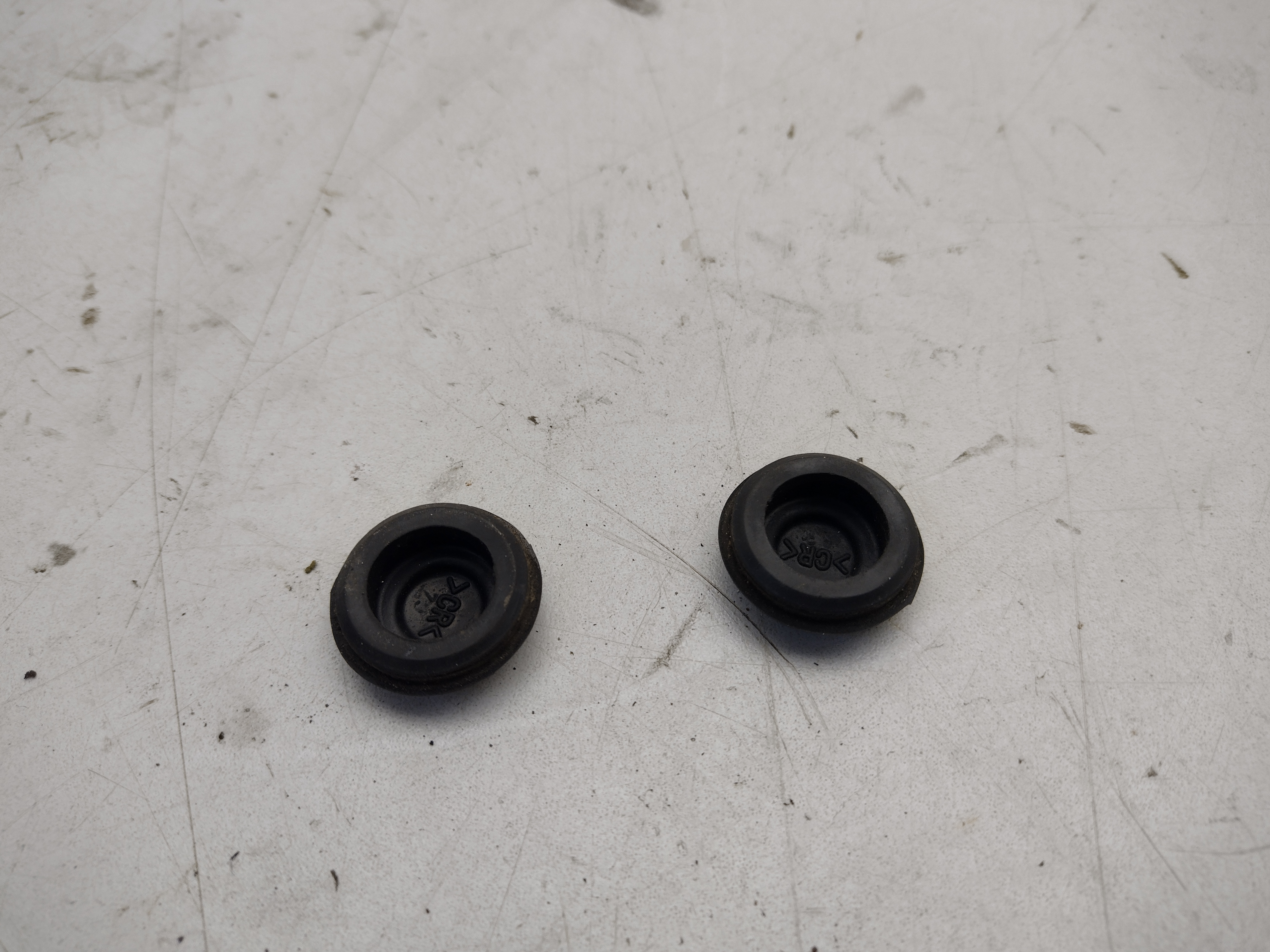 Schraubenabdeckung Wischer vorne für Subaru Impreza GC GF 1992-2000